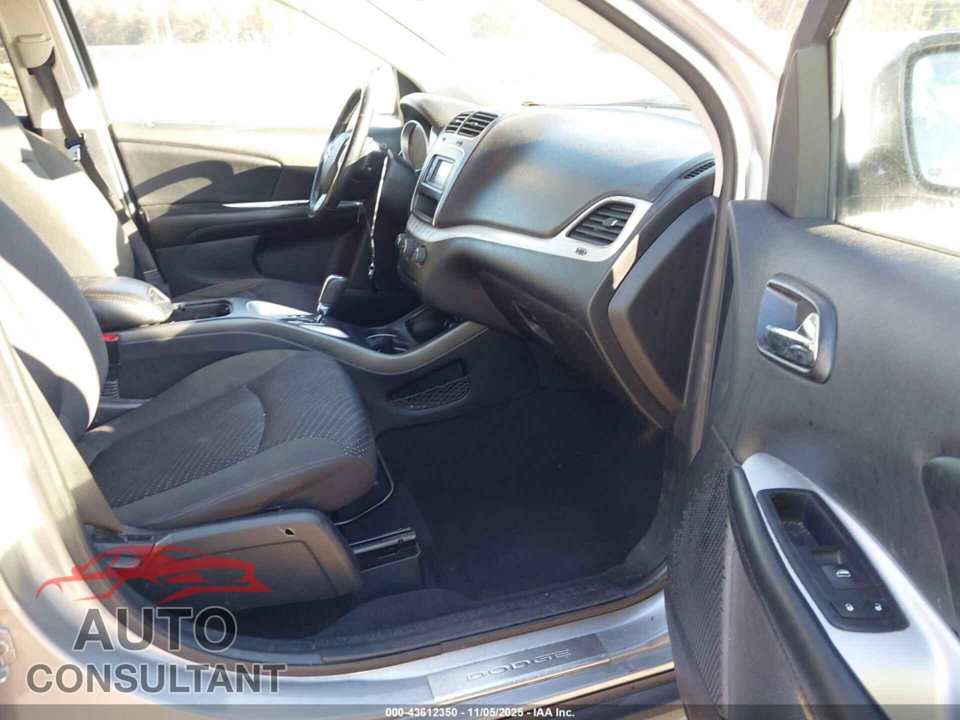 DODGE JOURNEY 2018 - 3C4PDCAB7JT474147