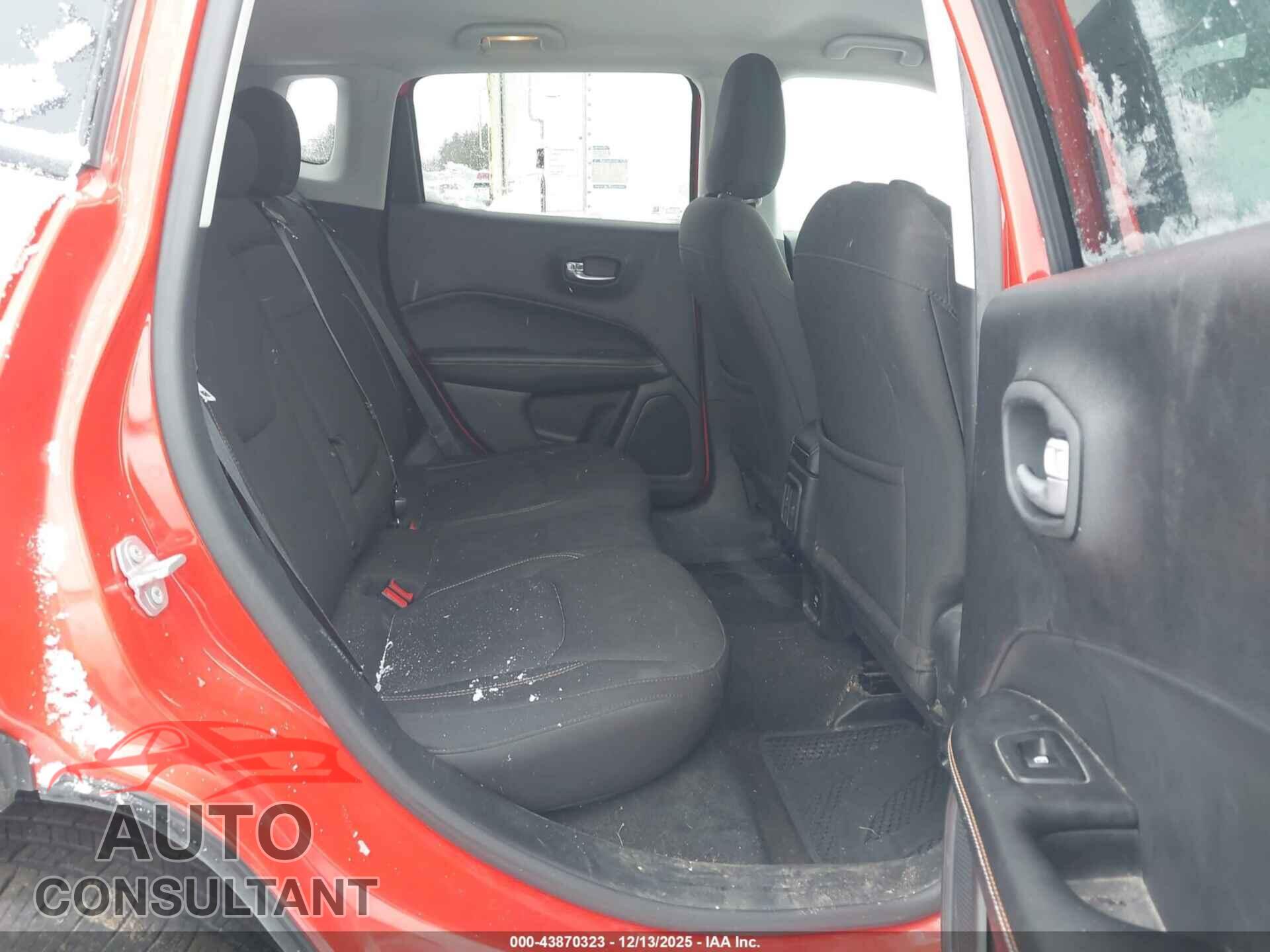 JEEP NEW COMPASS 2017 - 3C4NJDAB3HT647212