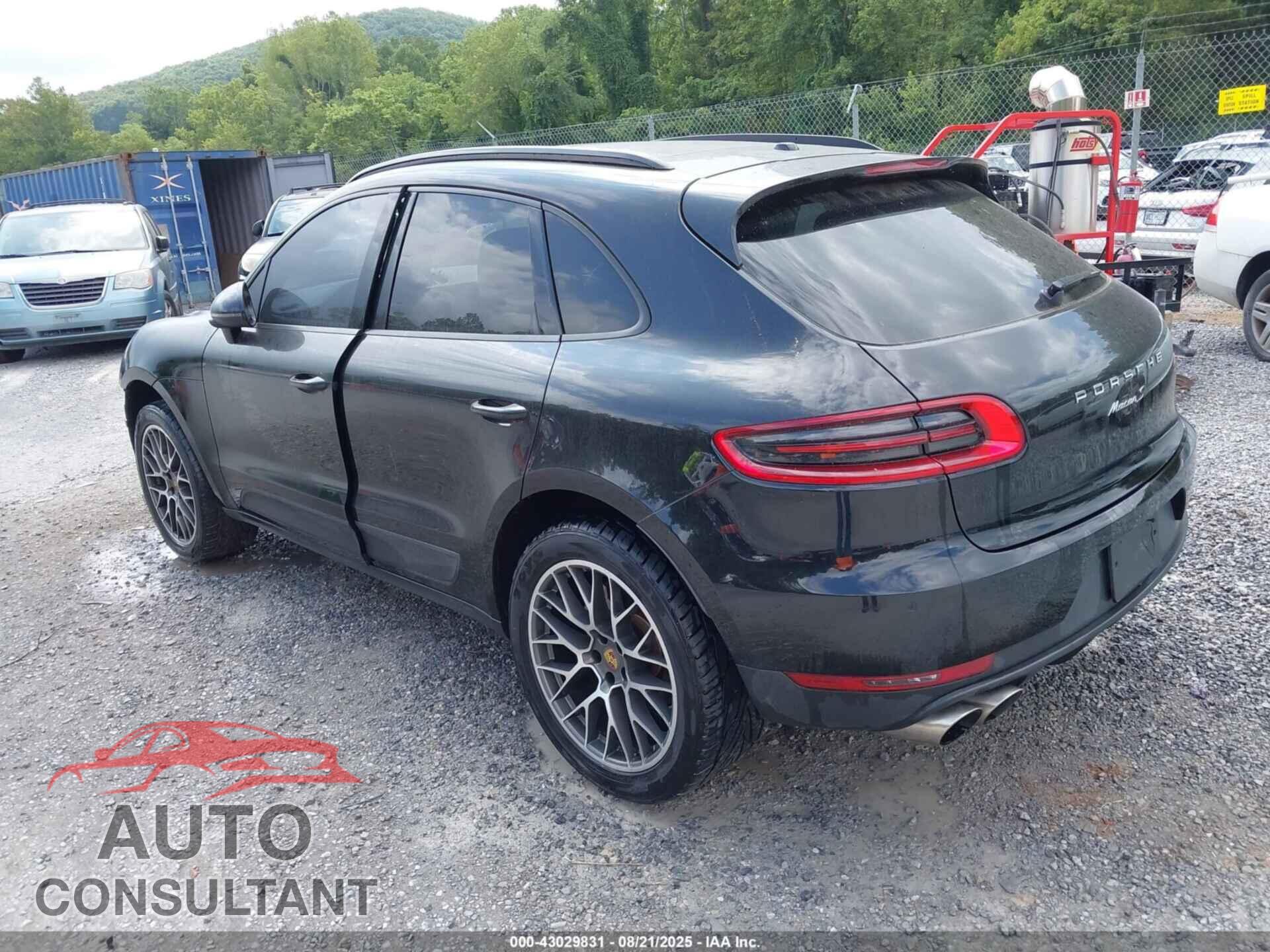PORSCHE MACAN 2015 - WP1AB2A55FLB69781