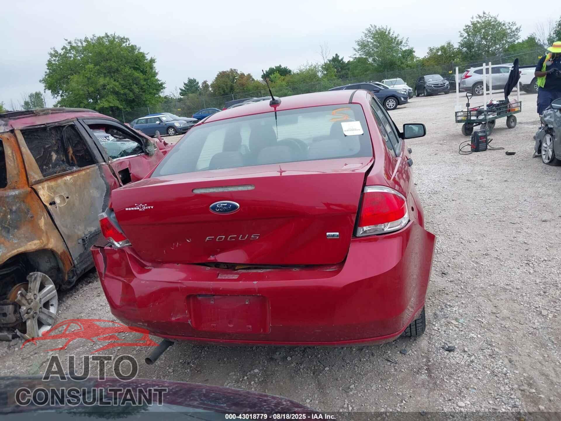 FORD FOCUS 2011 - 1FAHP3FN9BW101532