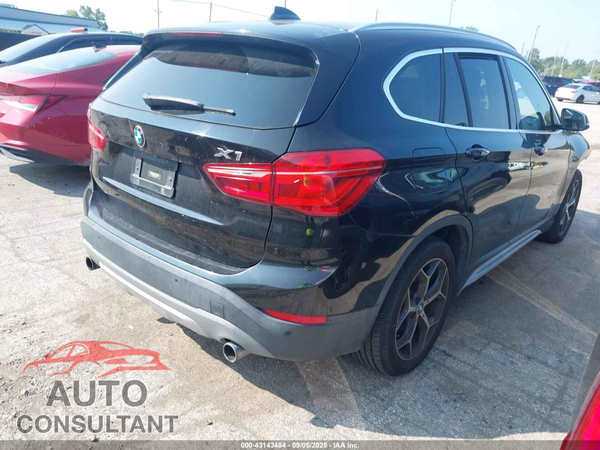 BMW X1 2016 - WBXHT3C32GP881824