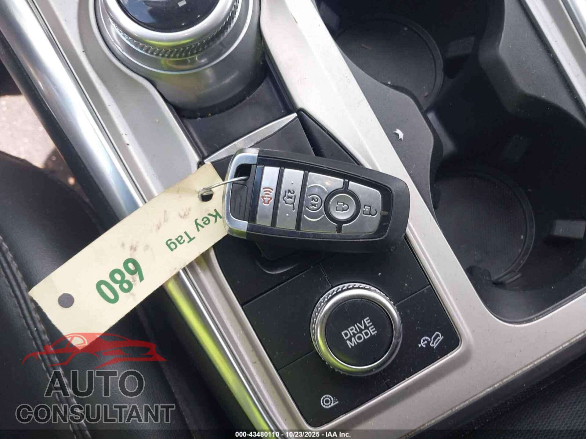 FORD EXPLORER 2023 - 1FMSK8DH7PGB24622