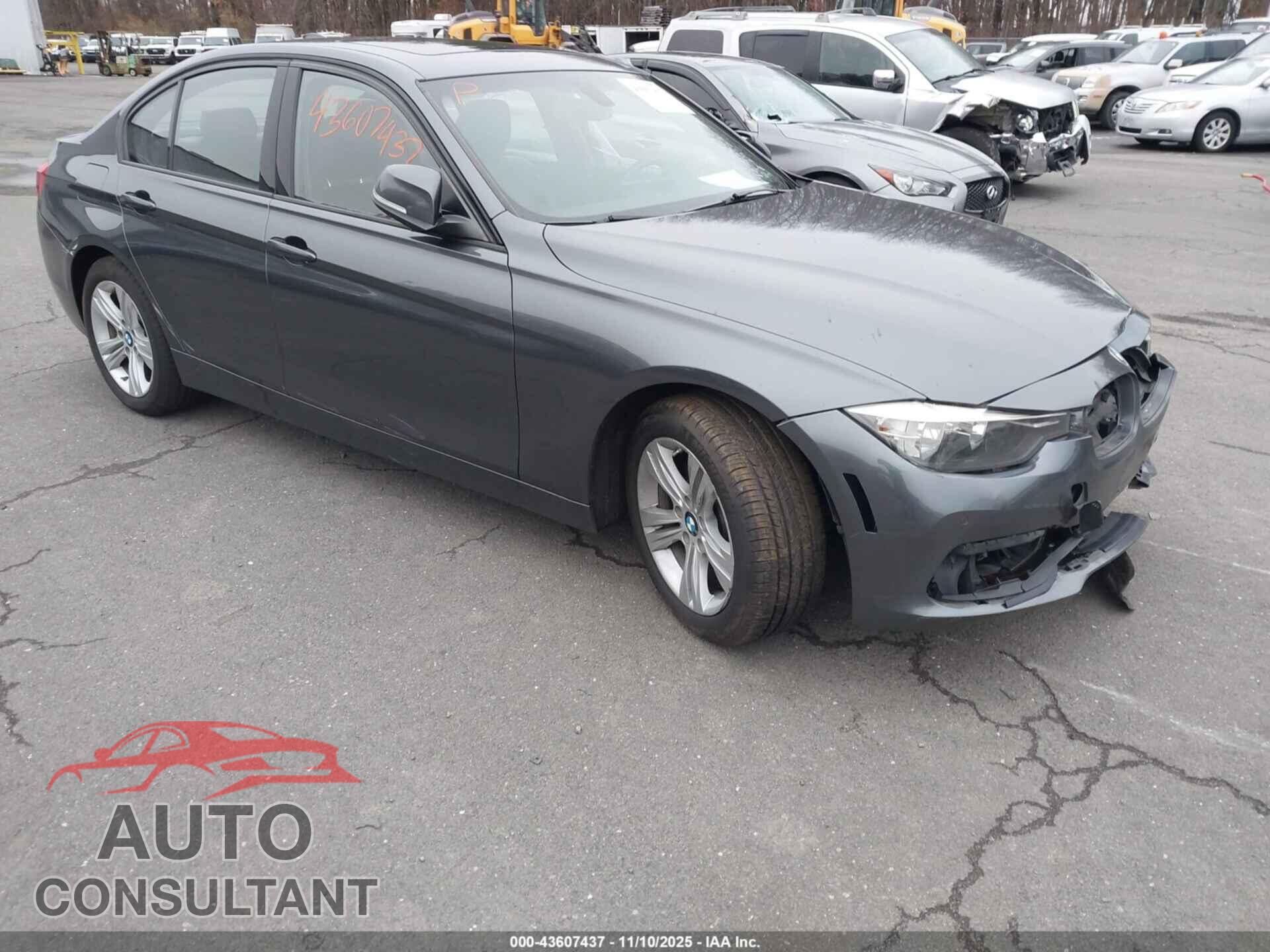 BMW 328I 2016 - WBA8E3G52GNU05620