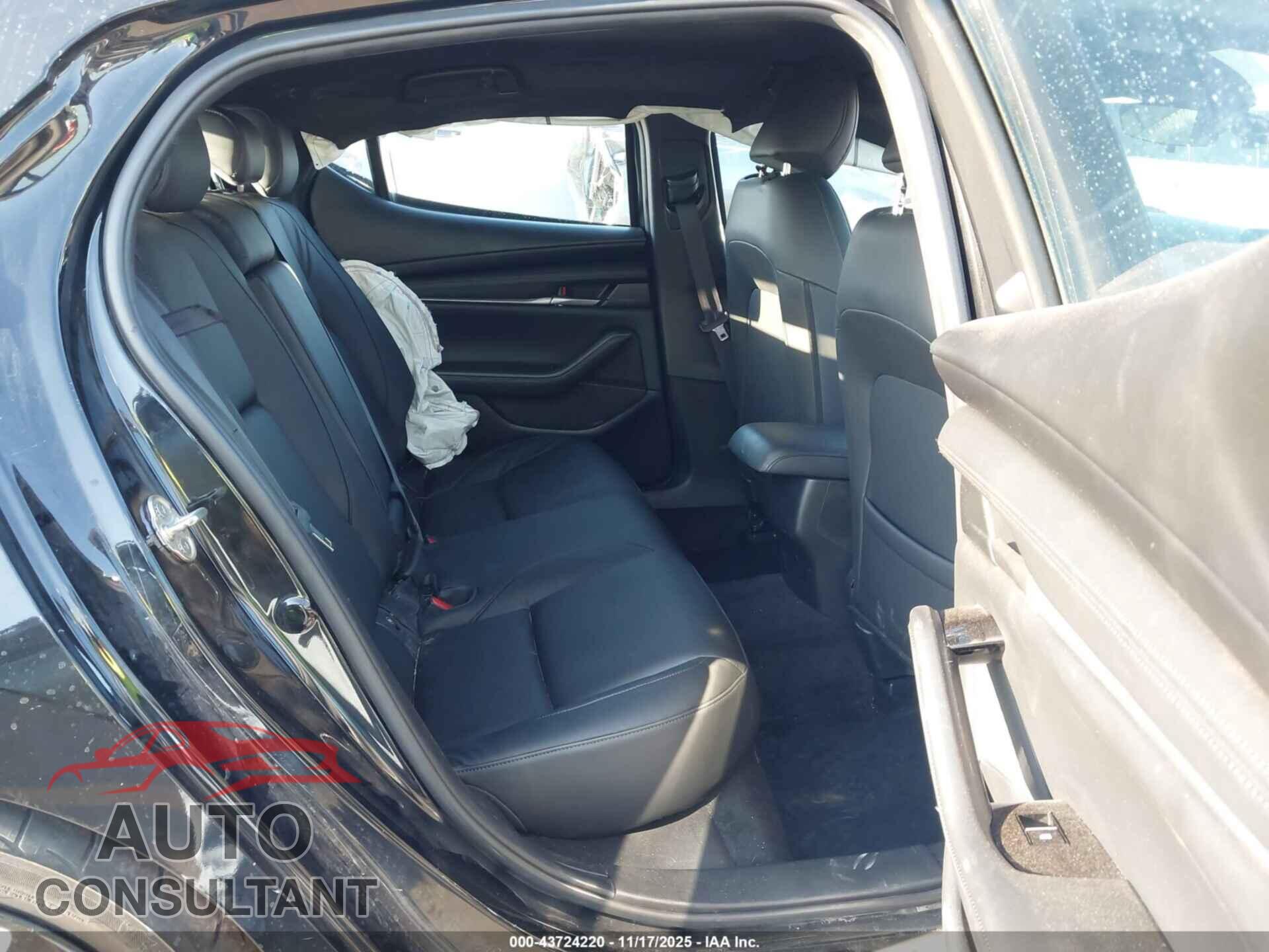 MAZDA MAZDA3 2025 - JM1BPAKM6S1751420