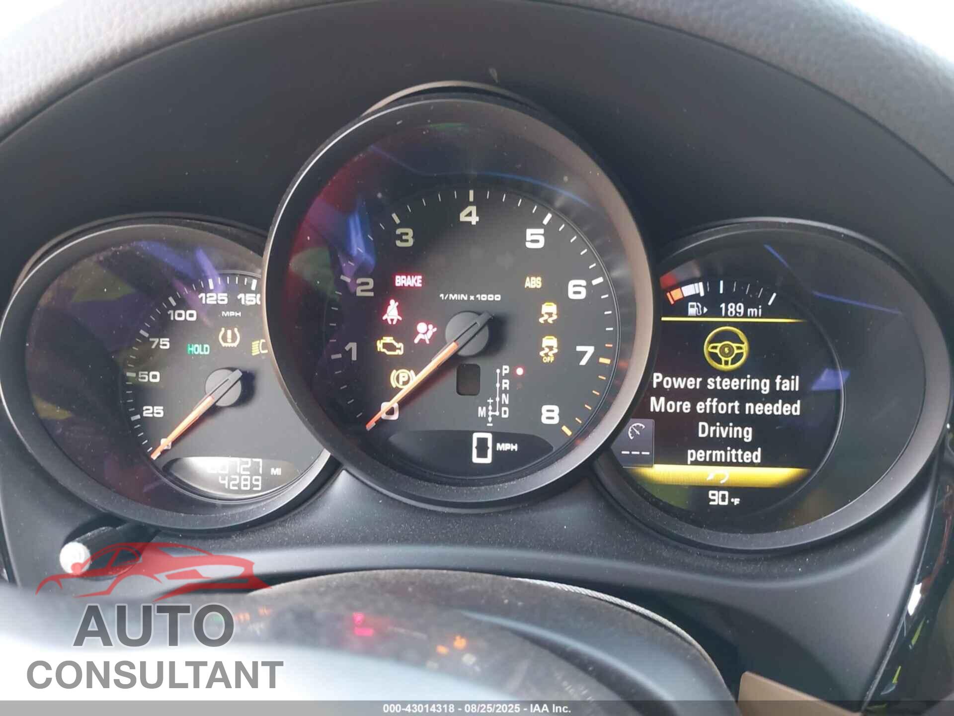 PORSCHE MACAN 2018 - WP1AA2A51JLB13607