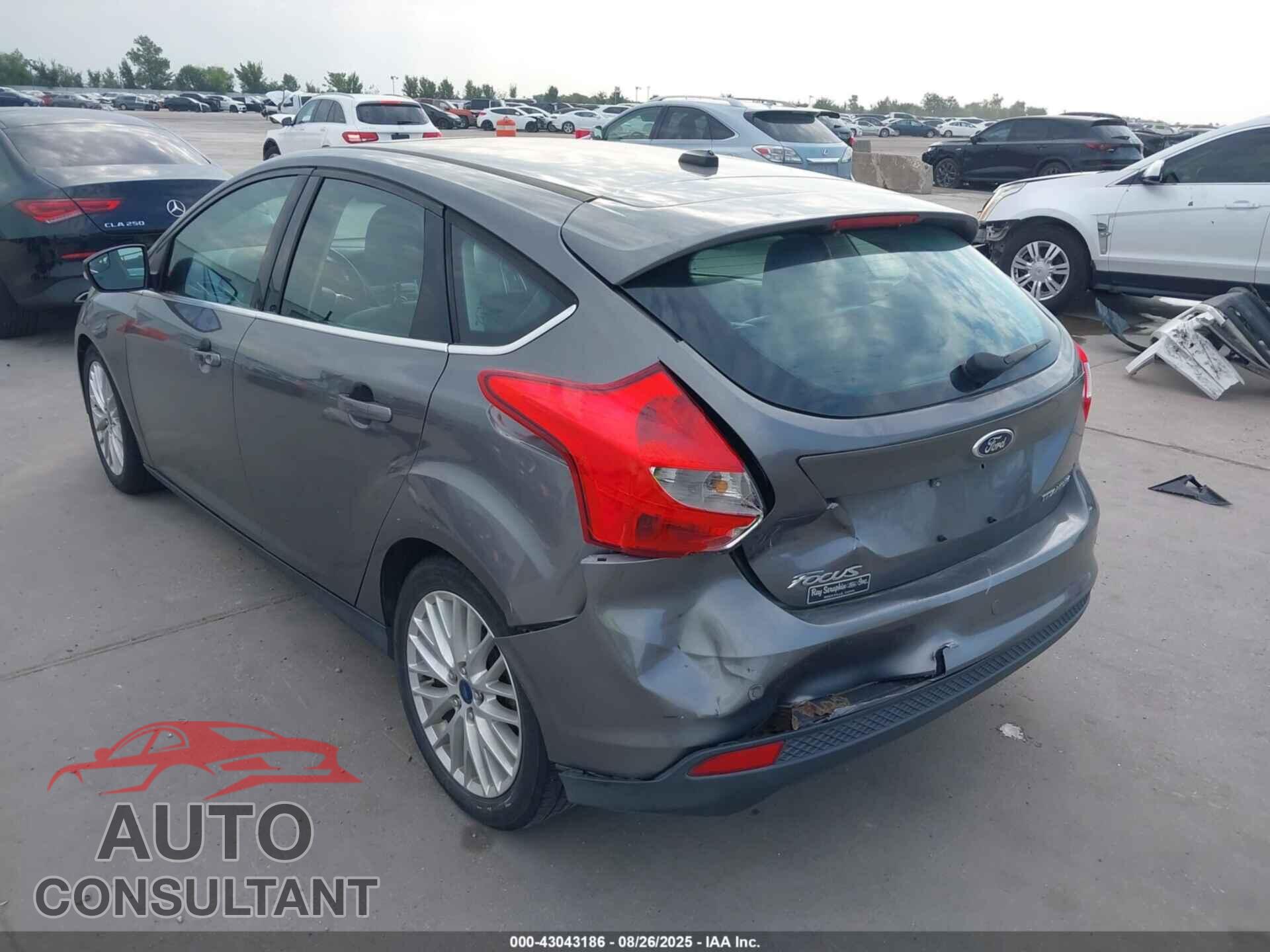 FORD FOCUS 2014 - 1FADP3N2XEL358730