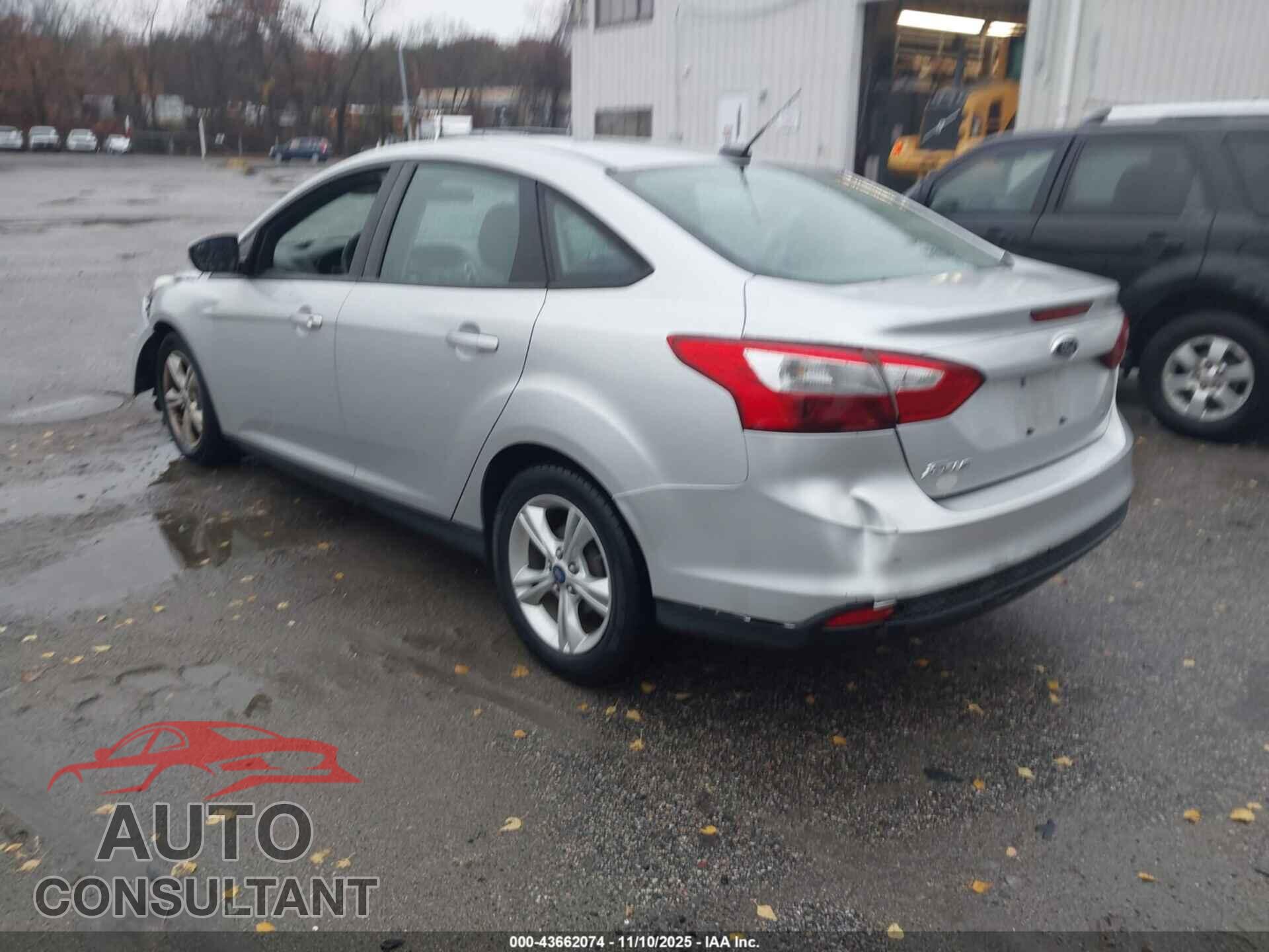 FORD FOCUS 2014 - 1FADP3F2XEL201231