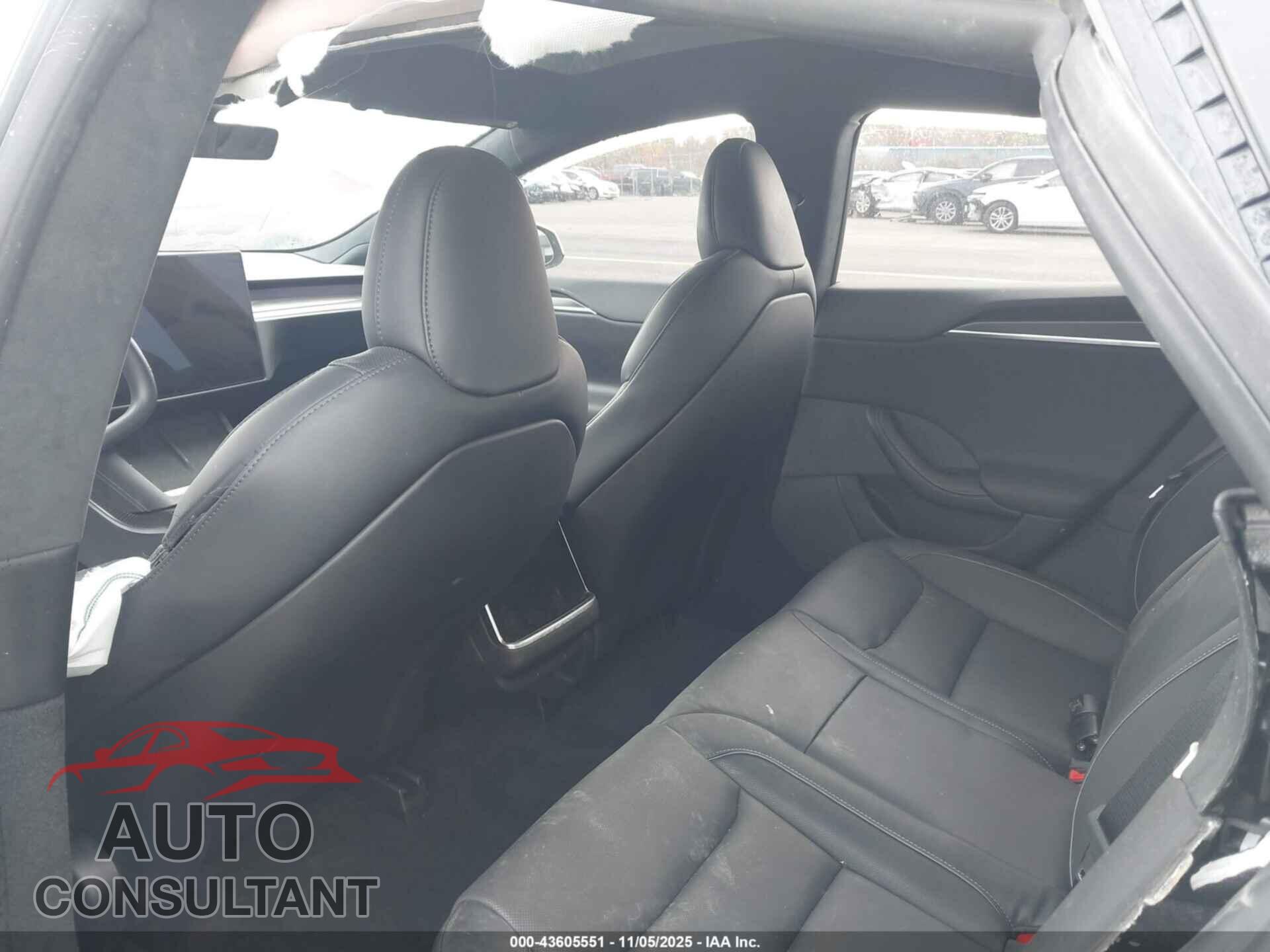 TESLA MODEL S 2022 - 5YJSA1E68NF477048