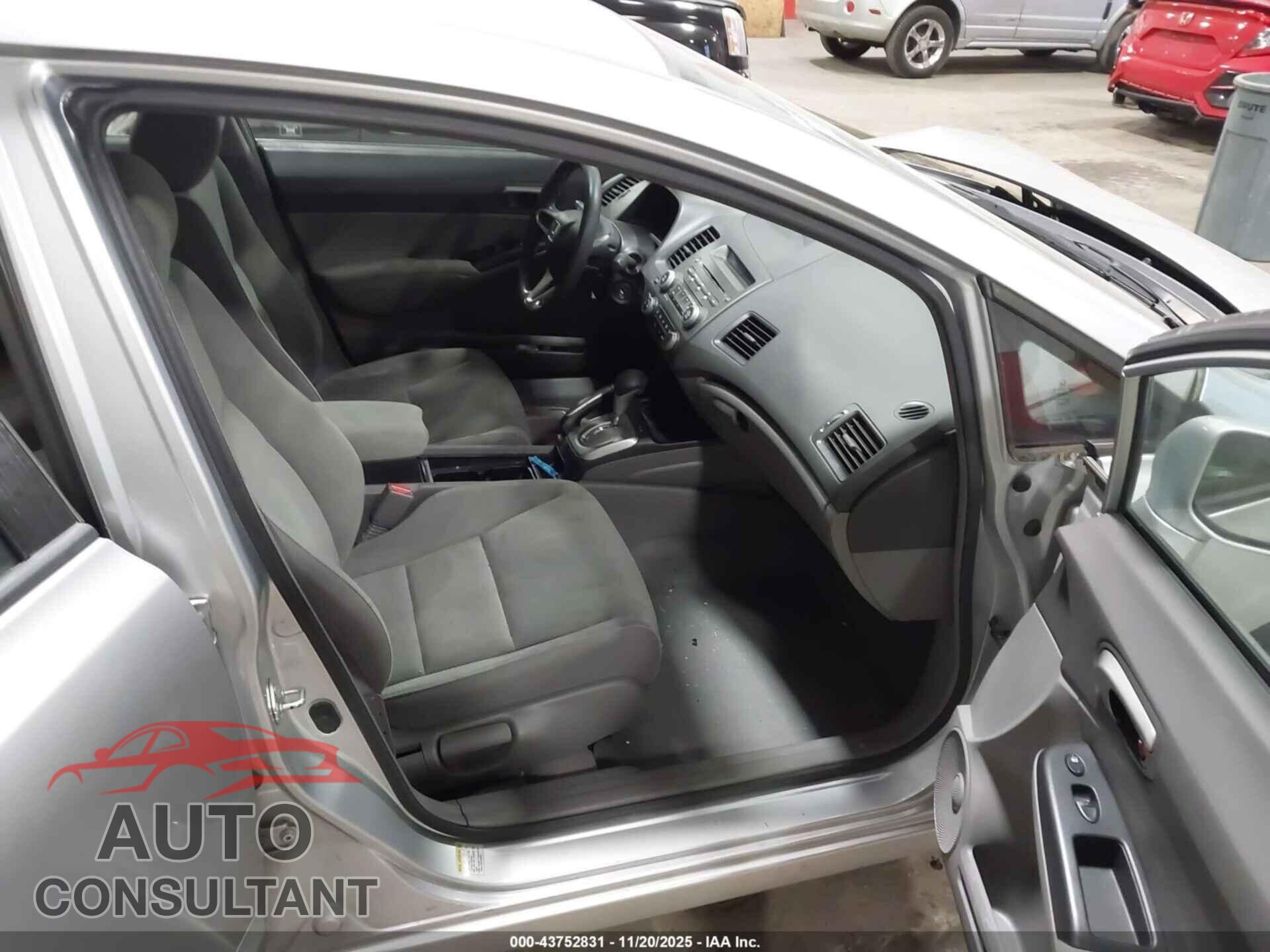 HONDA CIVIC 2010 - 19XFA1F57AE022845