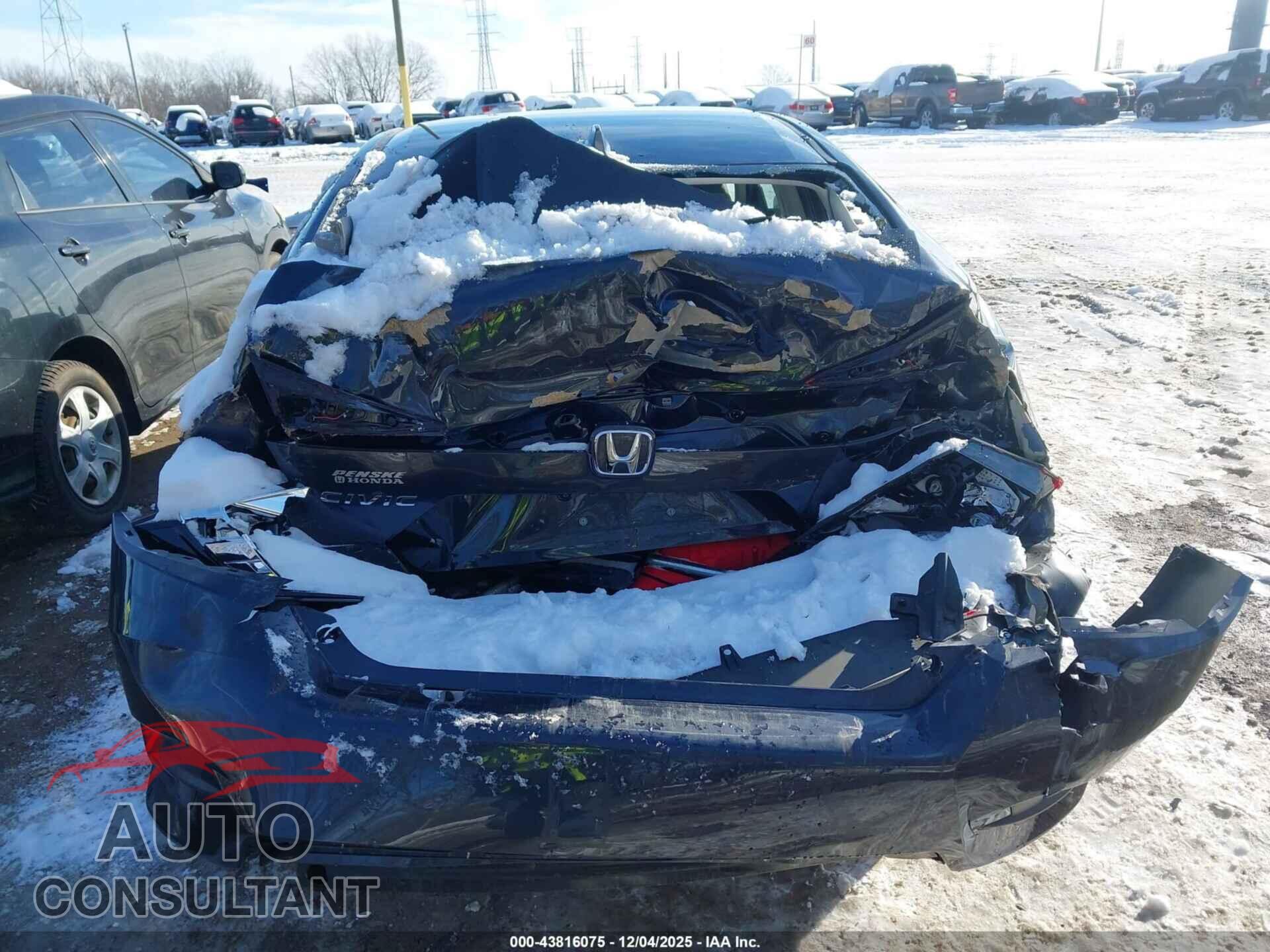 HONDA CIVIC 2018 - 19XFC2F73JE011729