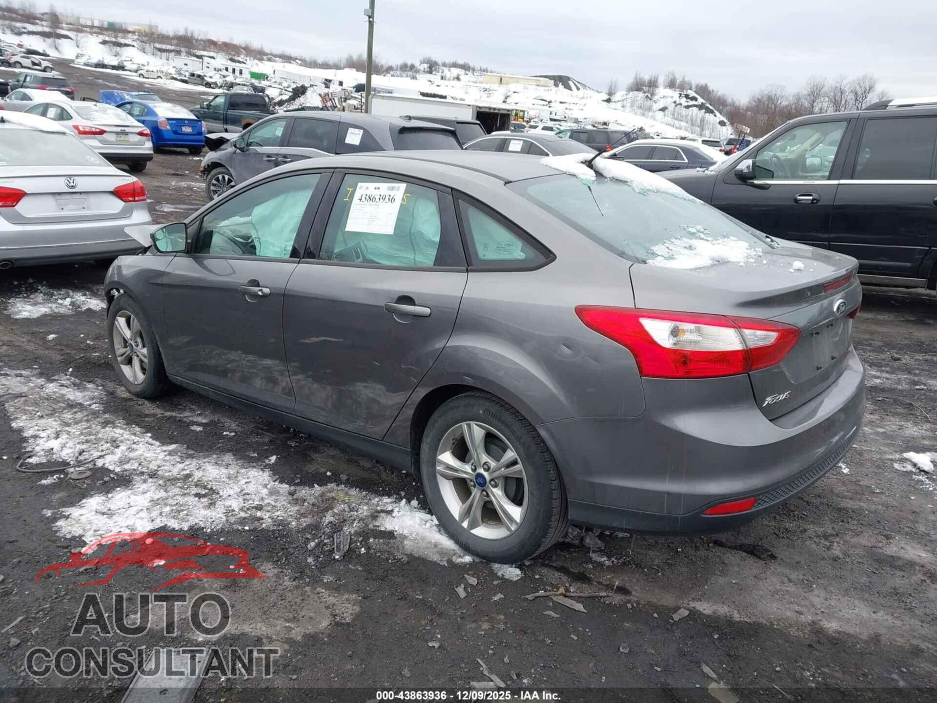 FORD FOCUS 2013 - 1FADP3F28DL103765