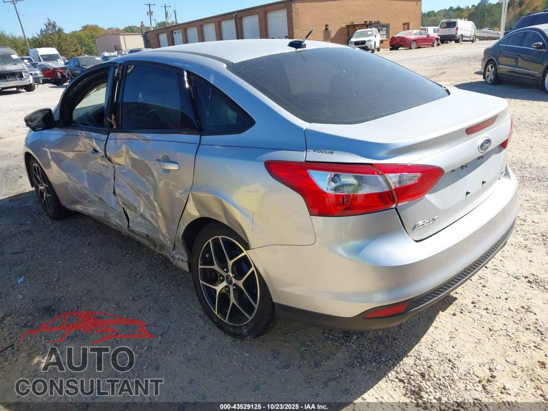 FORD FOCUS 2013 - 1FADP3F28DL355032