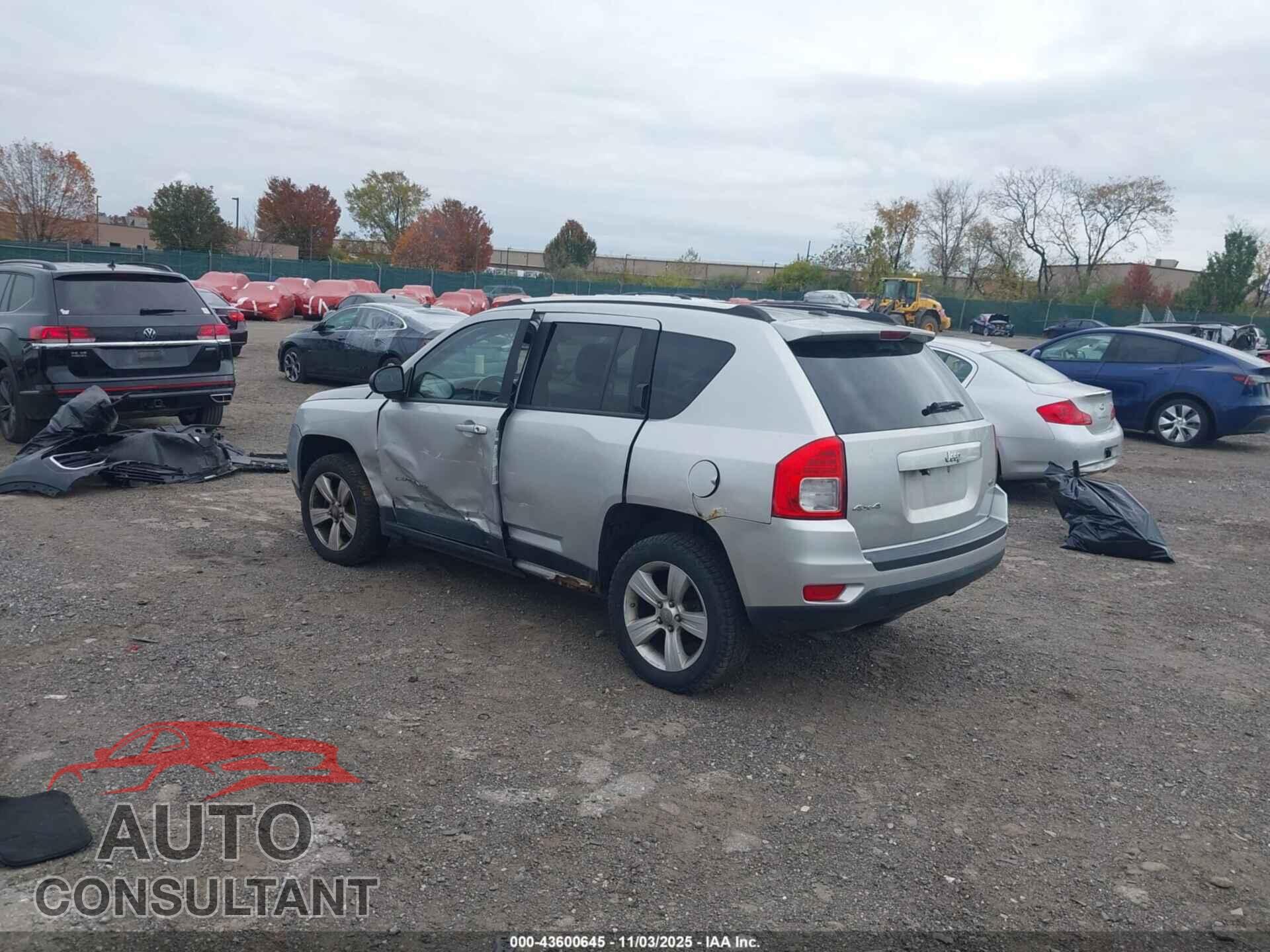 JEEP COMPASS 2011 - 1J4NF1FB3BD258103