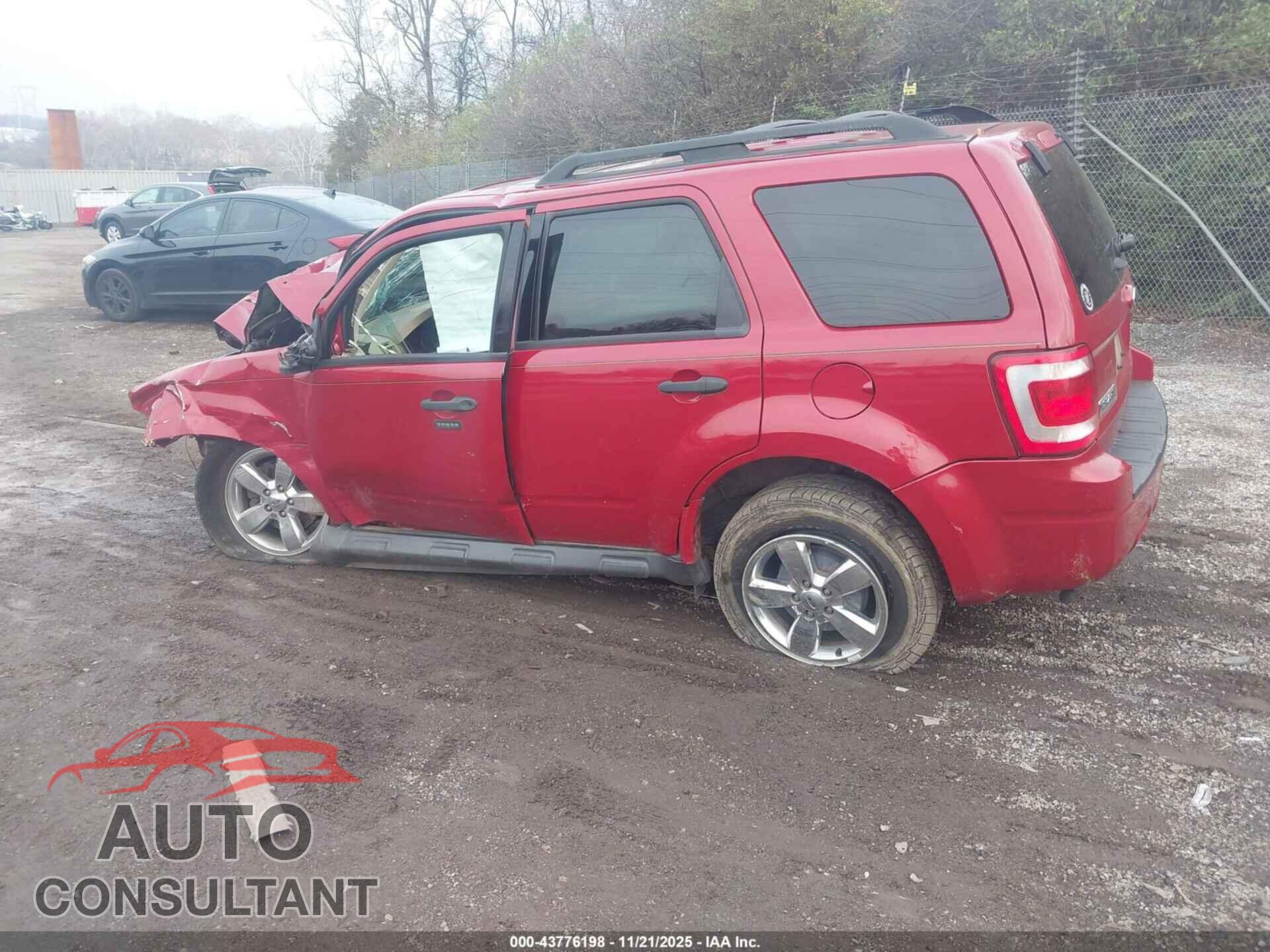 FORD ESCAPE 2011 - 1FMCU9DG9BKC21337