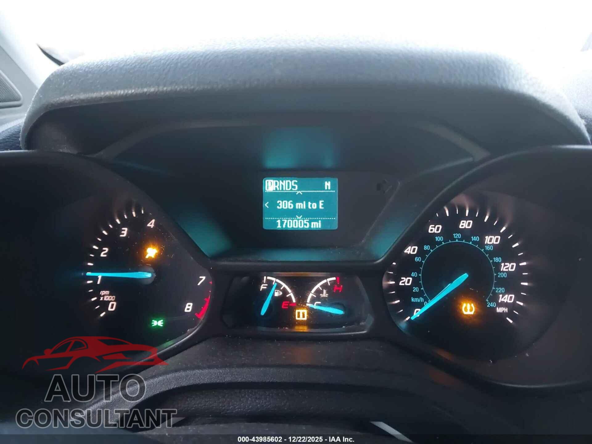 FORD TRANSIT CONNECT 2018 - NM0LE7E71J1379242