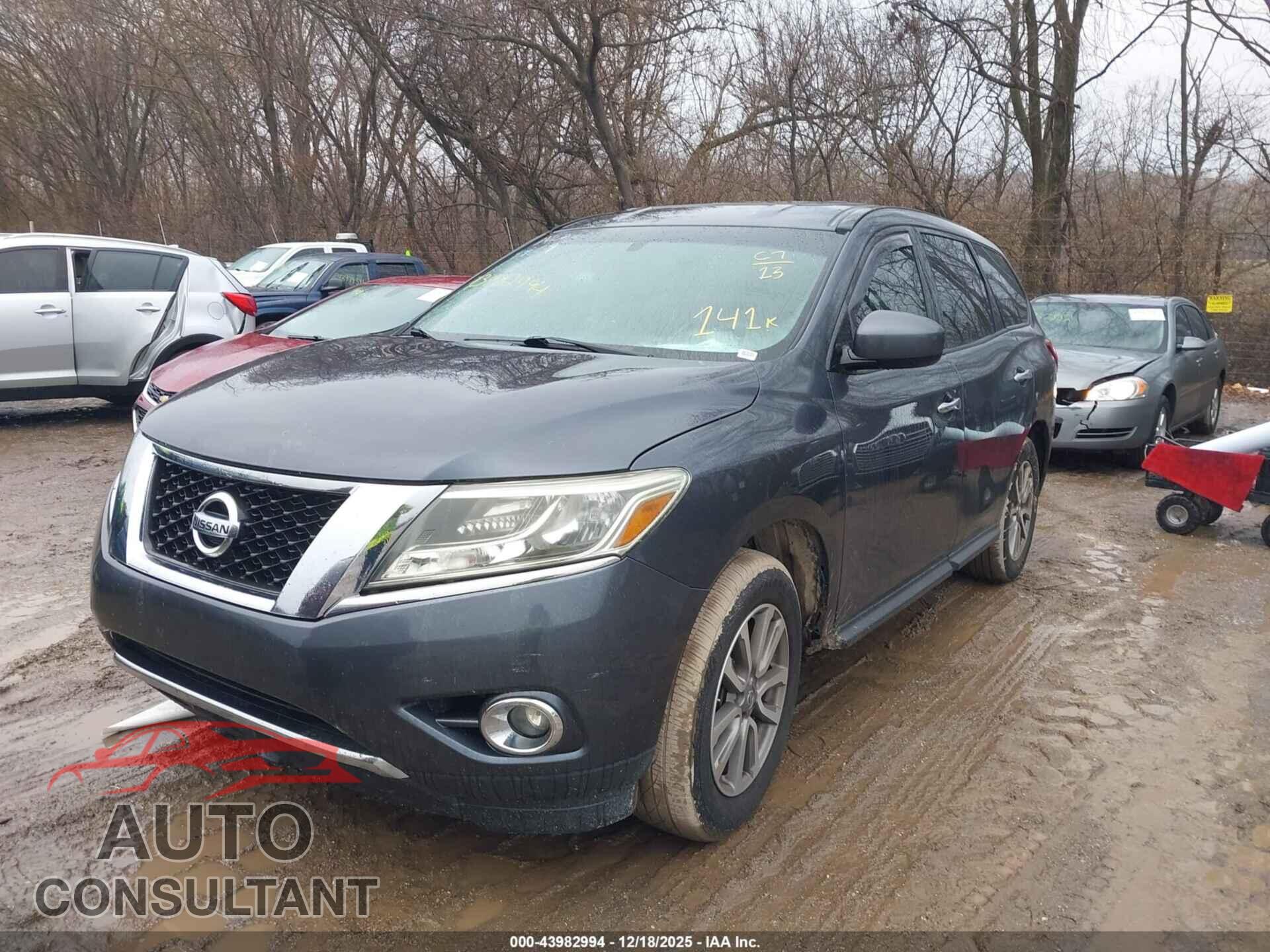 NISSAN PATHFINDER 2013 - 5N1AR2MM6DC662880