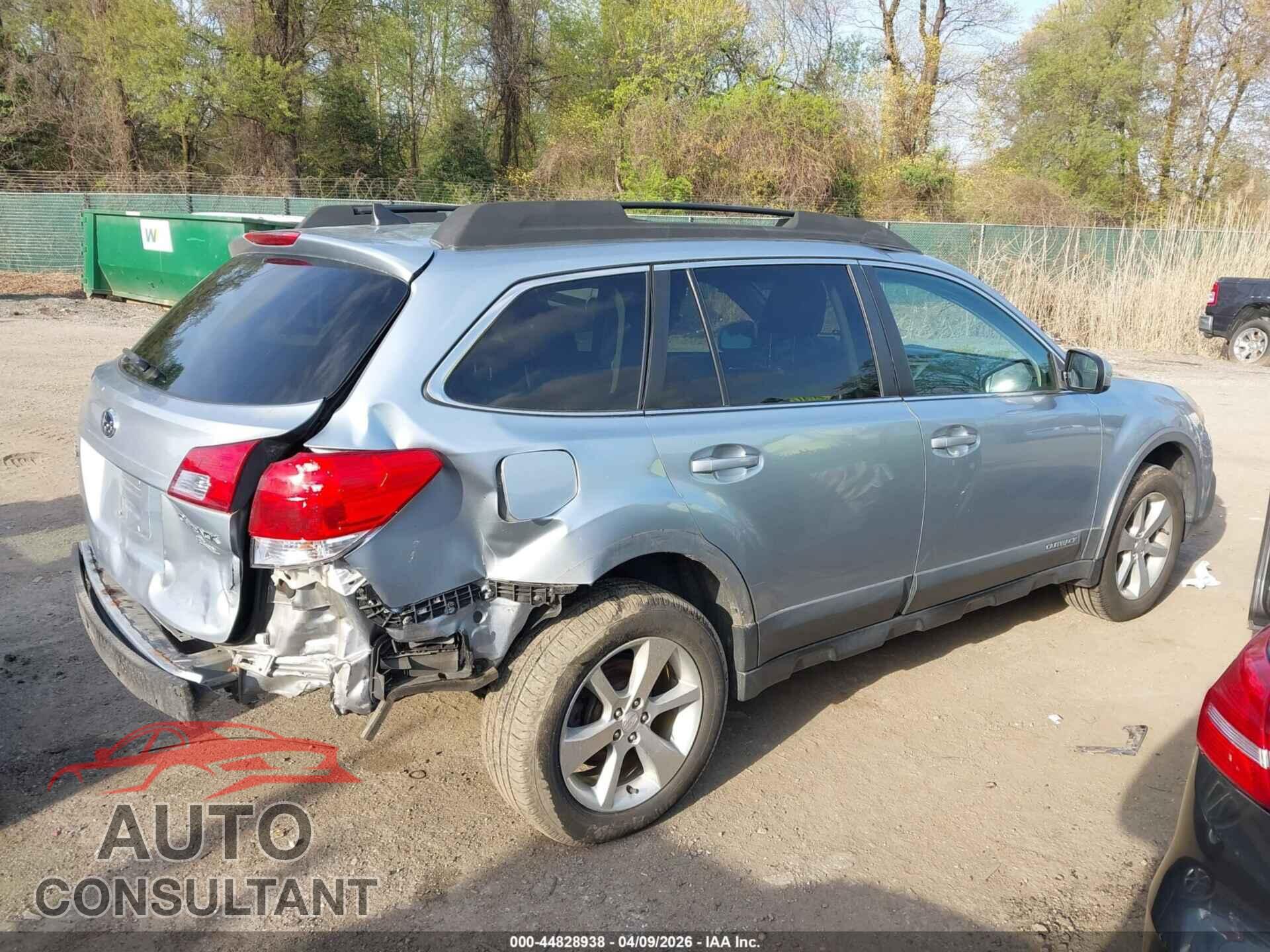SUBARU OUTBACK 2013 - 4S4BRBKC3D3265254