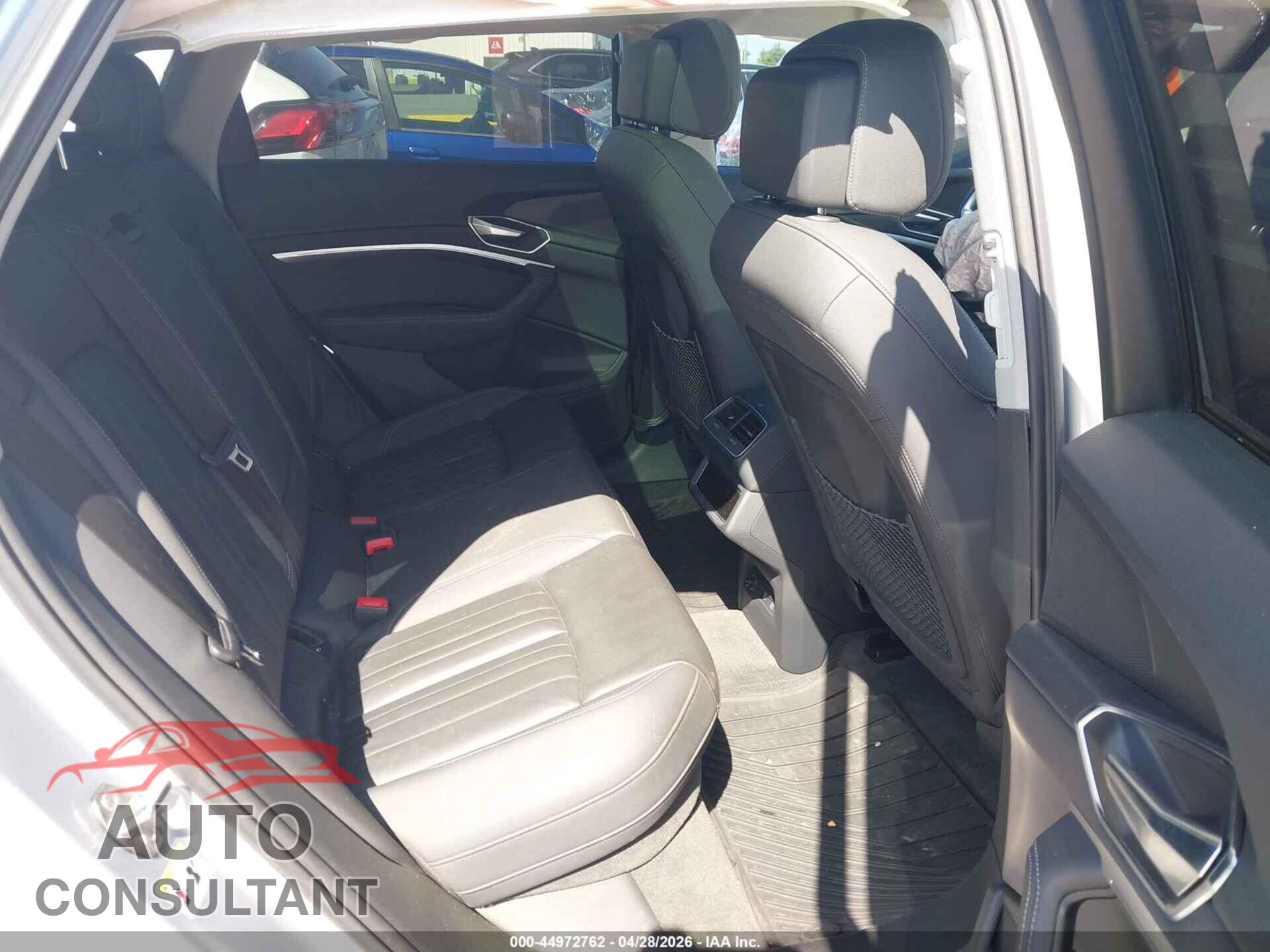 AUDI E-TRON 2021 - WA1AAAGE8MB025564
