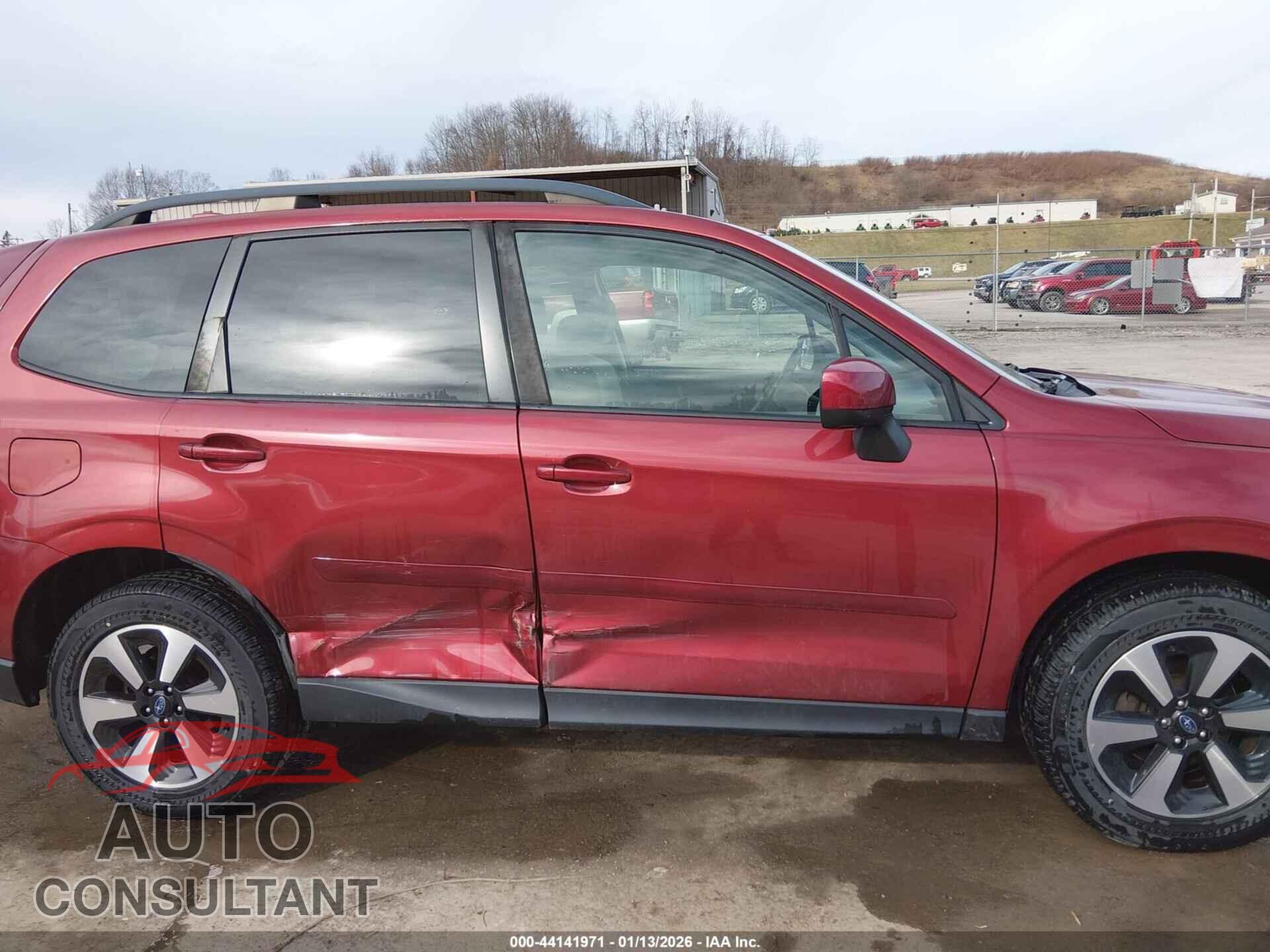 SUBARU FORESTER 2017 - JF2SJAGC5HH467070