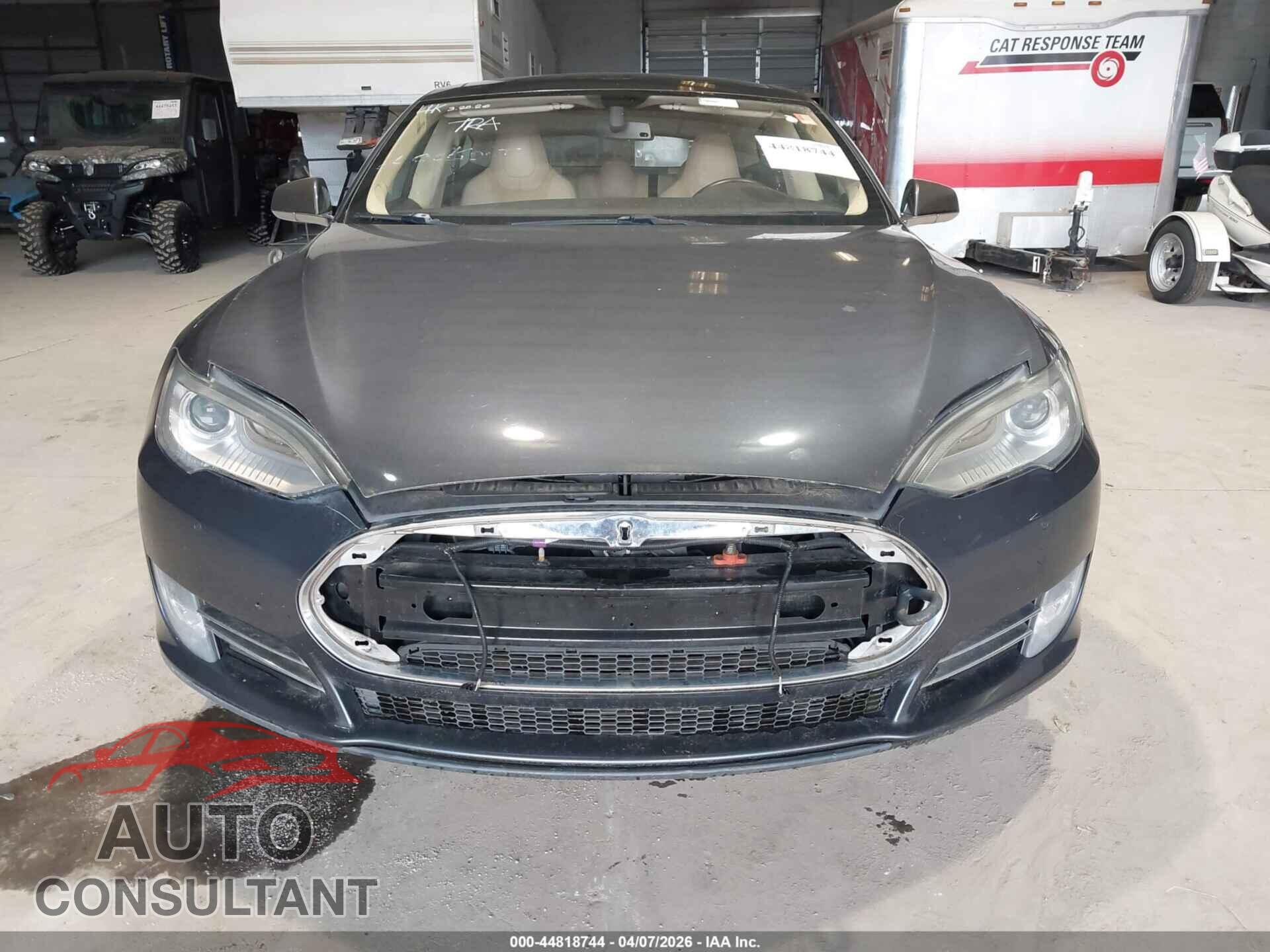 TESLA MODEL S 2014 - 5YJSA1S19EFP47915