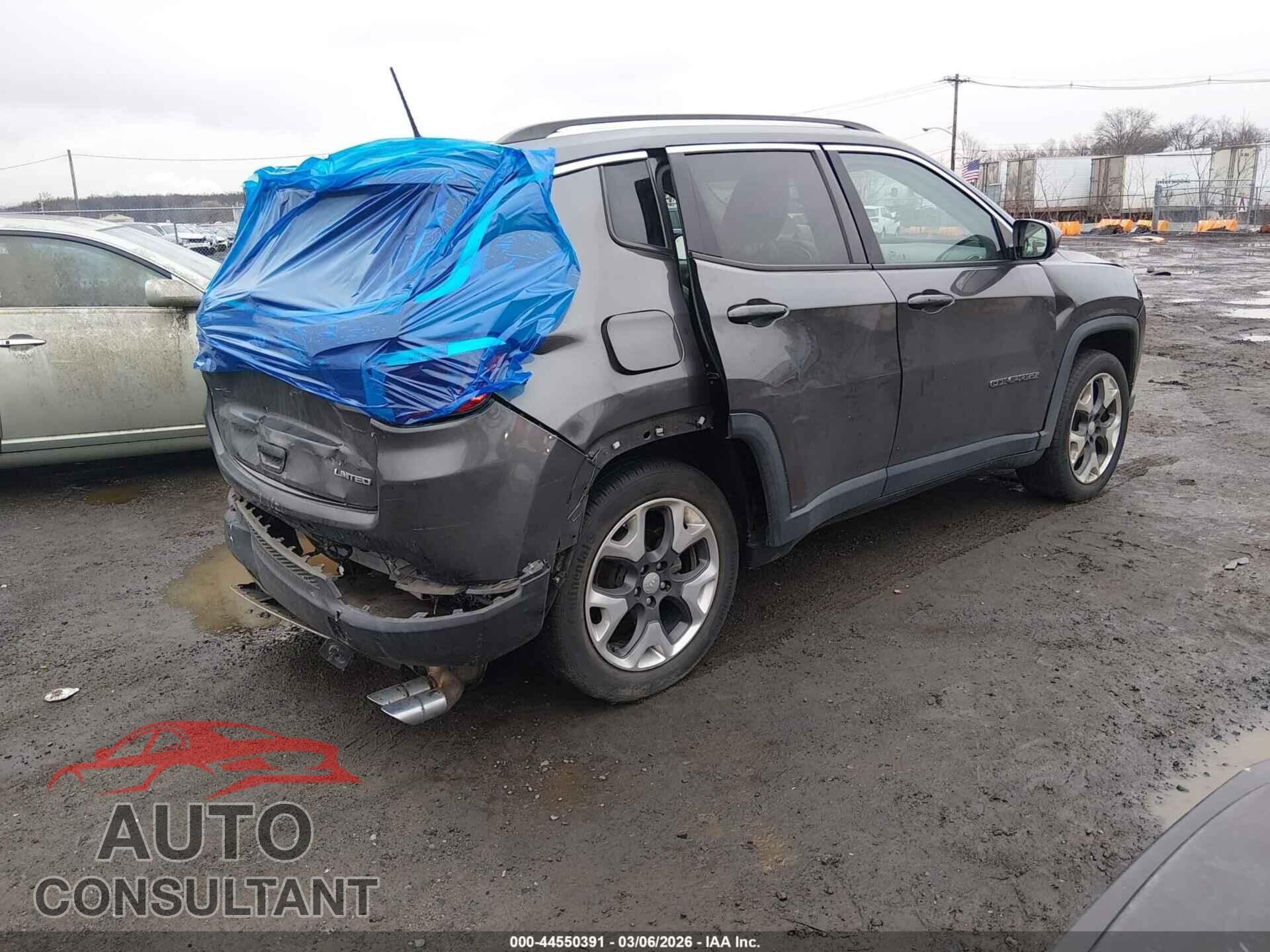 JEEP COMPASS 2018 - 3C4NJCCB4JT358868