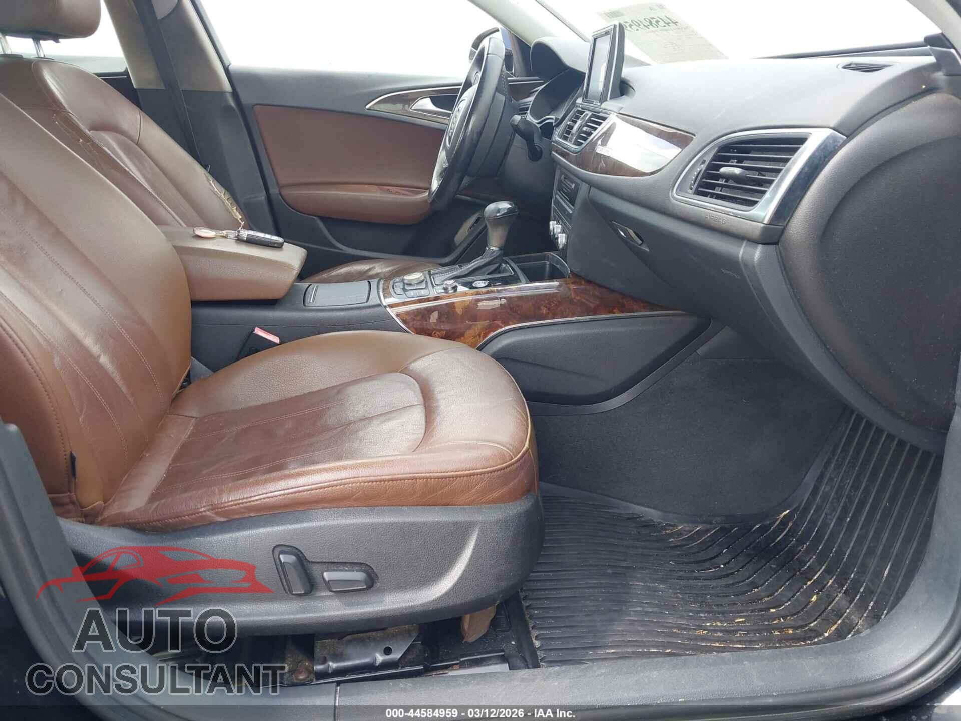 AUDI A6 2013 - WAUGGAFC9DN026247