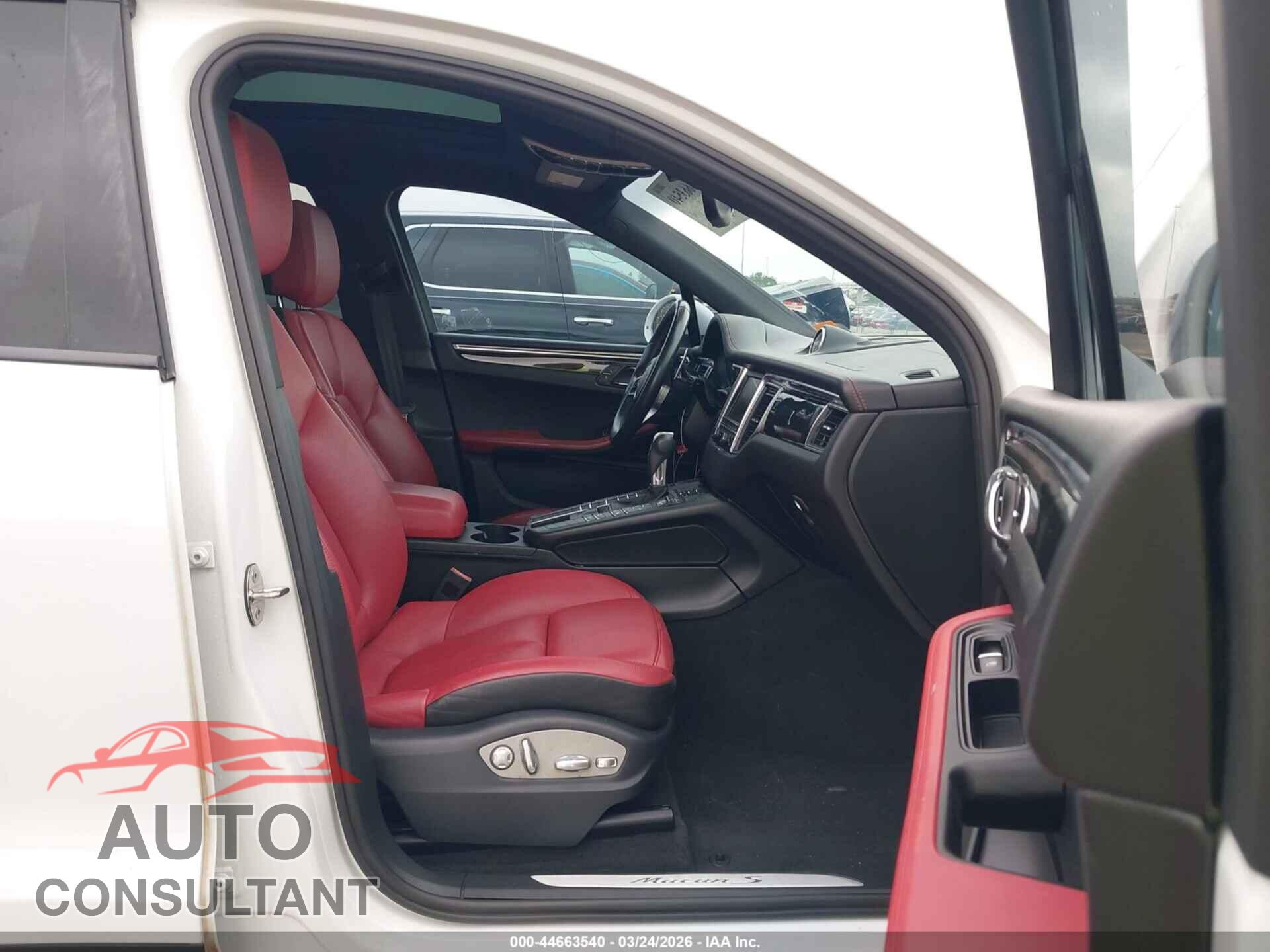 PORSCHE MACAN 2016 - WP1AB2A50GLB43199