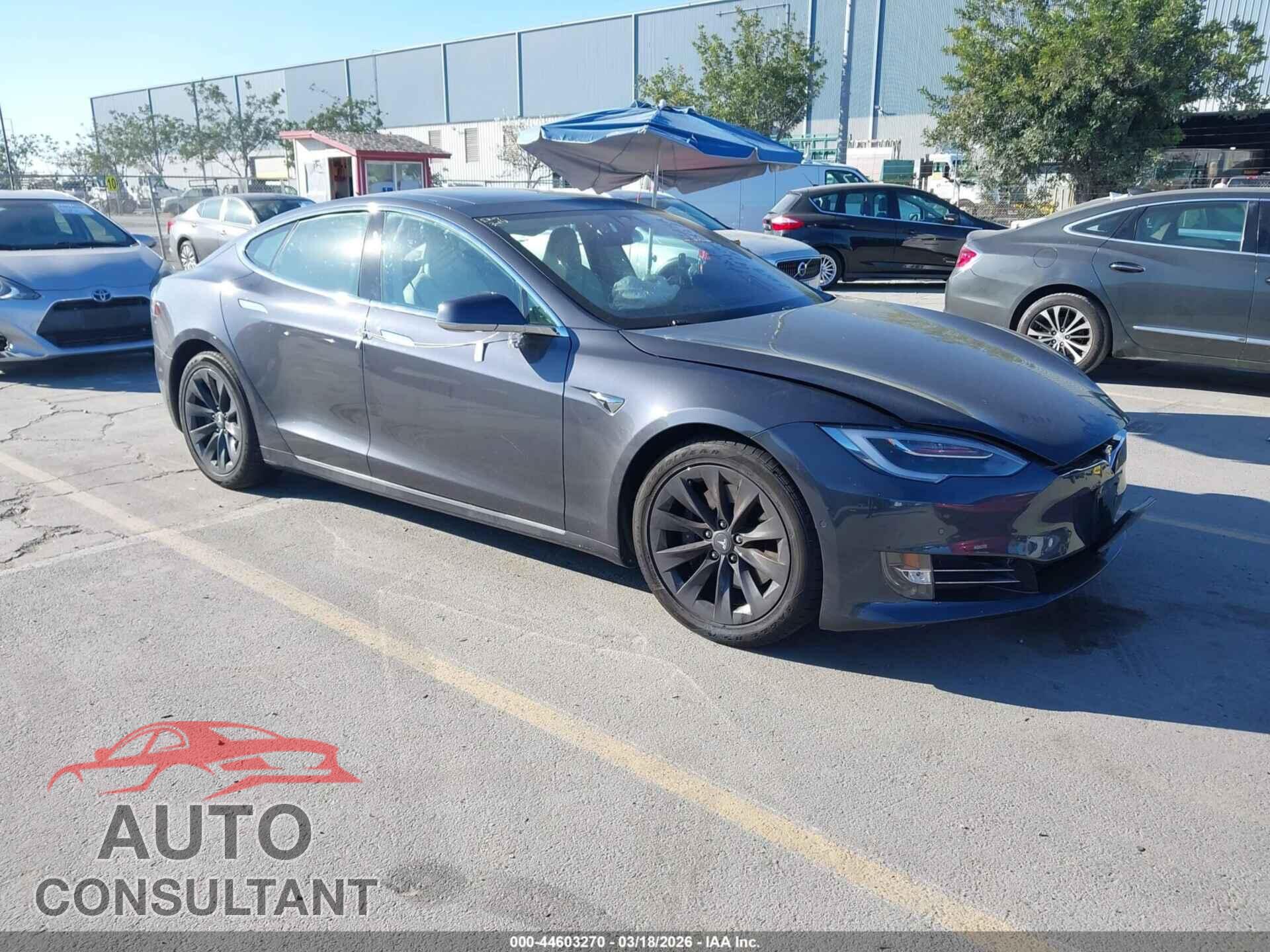 TESLA MODEL S 2018 - 5YJSA1E28JF274765