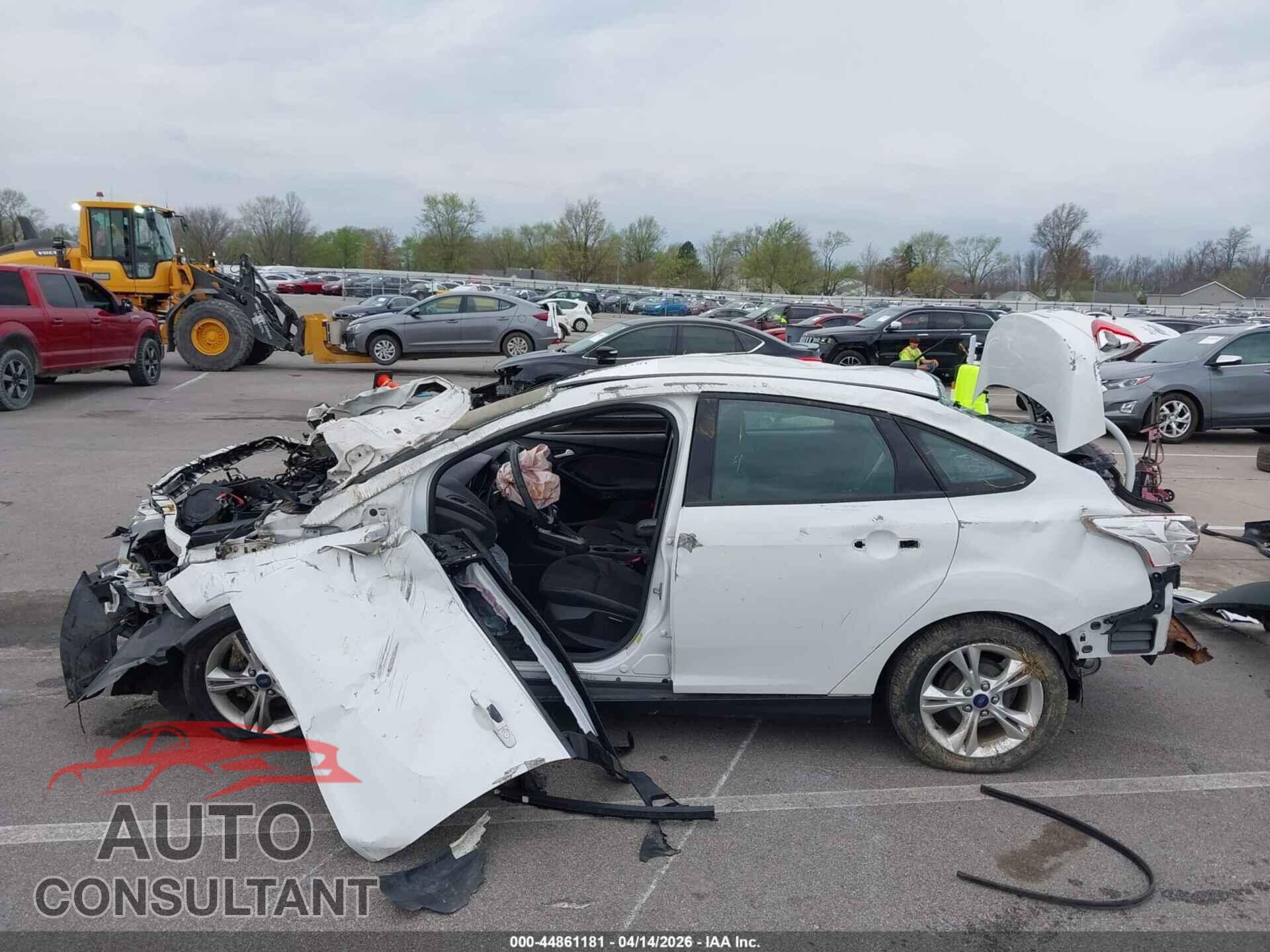 FORD FOCUS 2014 - 1FADP3F29EL162874
