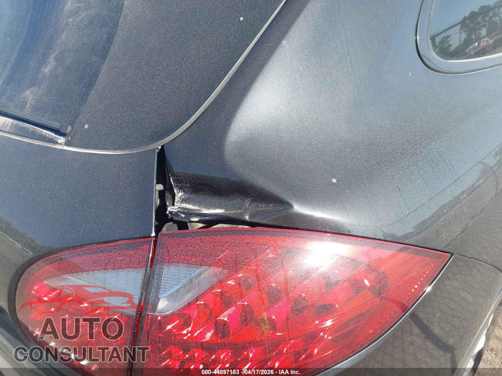 PORSCHE CAYENNE 2011 - WP1AA2A23BLA03780