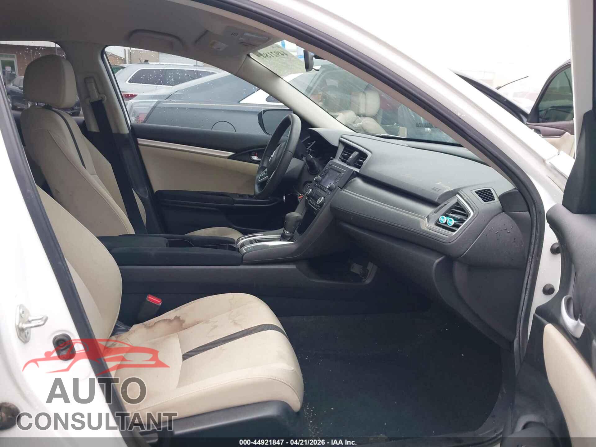 HONDA CIVIC 2018 - 2HGFC2F59JH583263