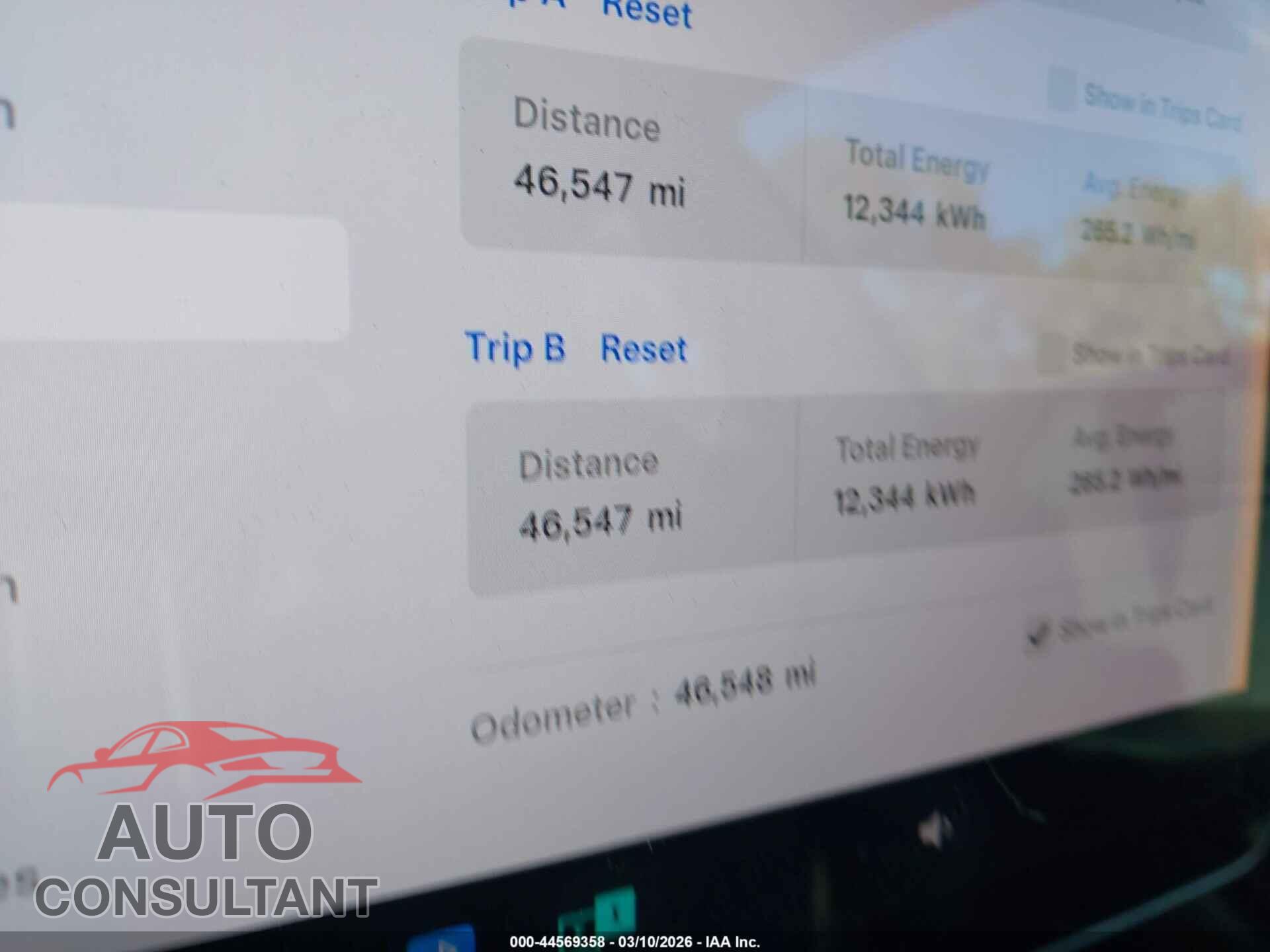 TESLA MODEL 3 2018 - 5YJ3E1EA5JF122927