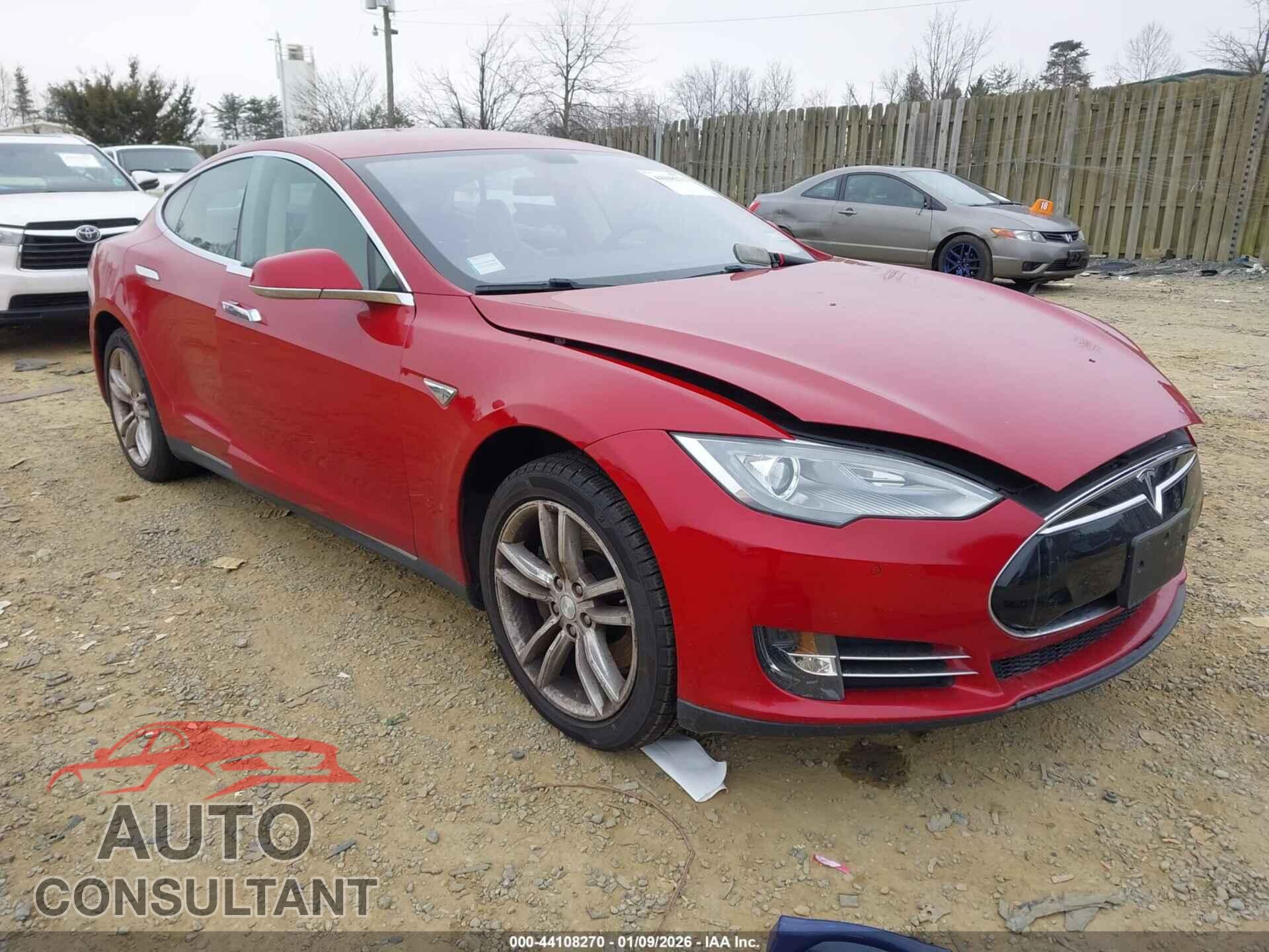 TESLA MODEL S 2013 - 5YJSA1DG4DFP20394