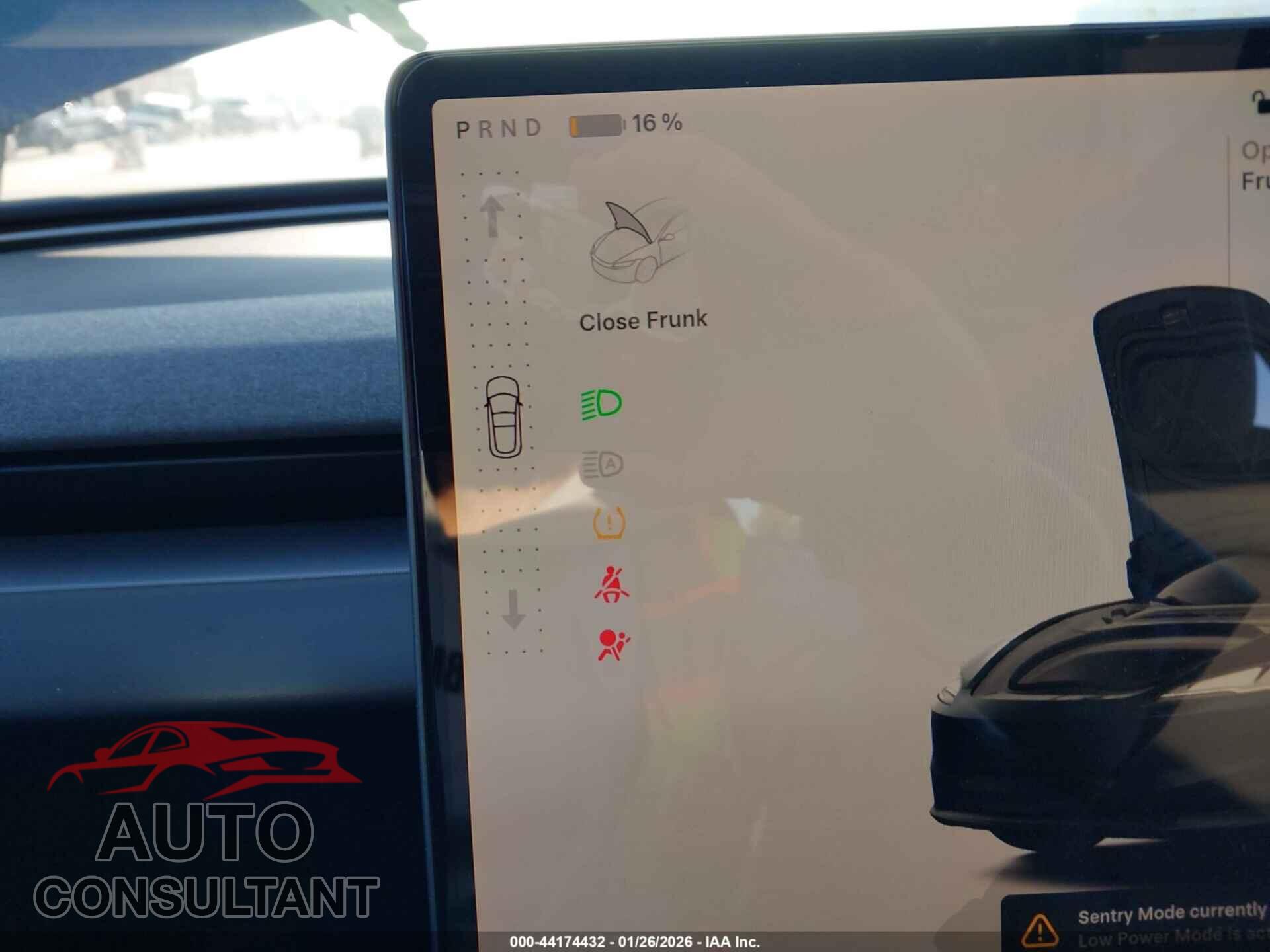 TESLA MODEL 3 2024 - 5YJ3E1EA3RF742798