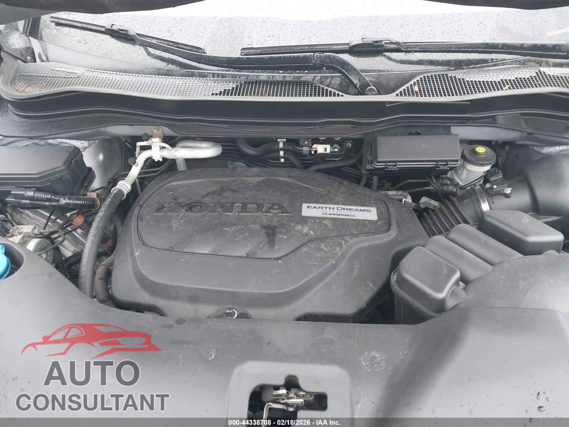 HONDA PILOT 2017 - 5FNYF6H19HB068473