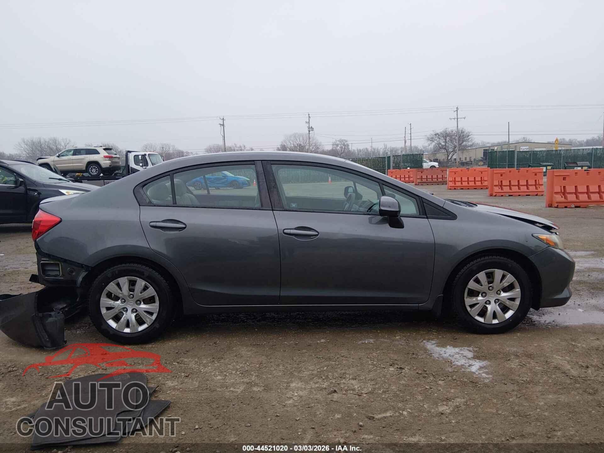 HONDA CIVIC 2012 - 2HGFB2F56CH600476