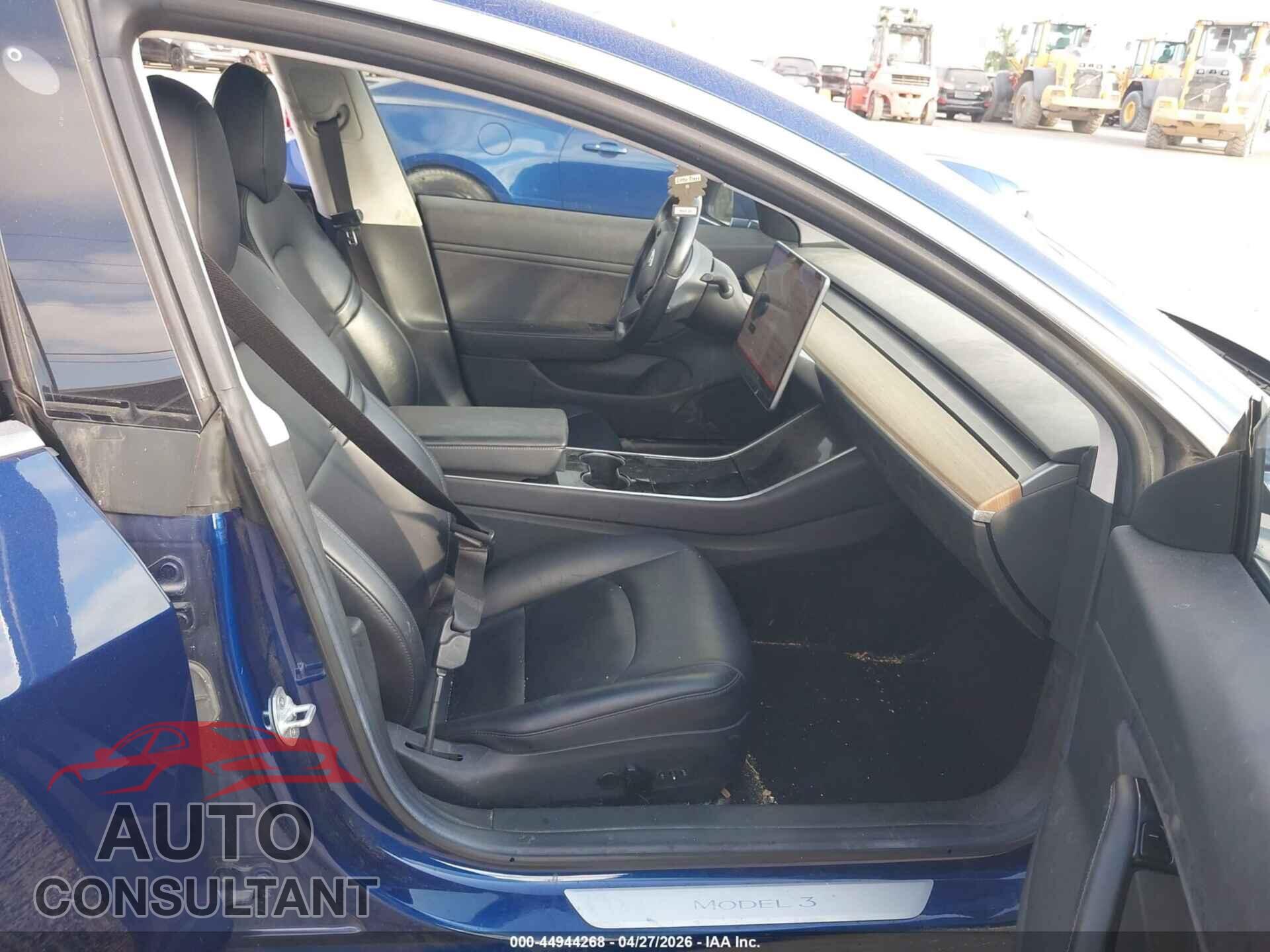 TESLA MODEL 3 2017 - 5YJ3E1EA7HF002301