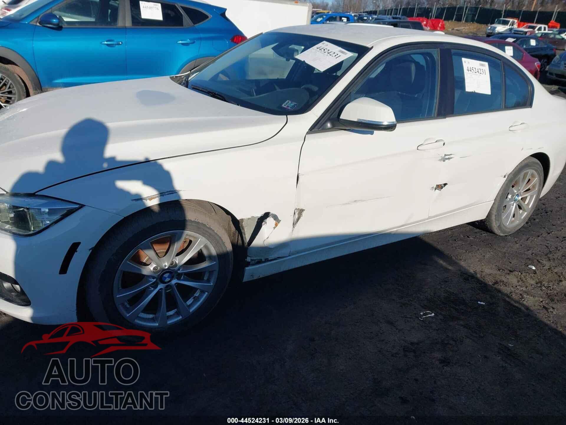 BMW 320I 2018 - WBA8A3C54JA499516