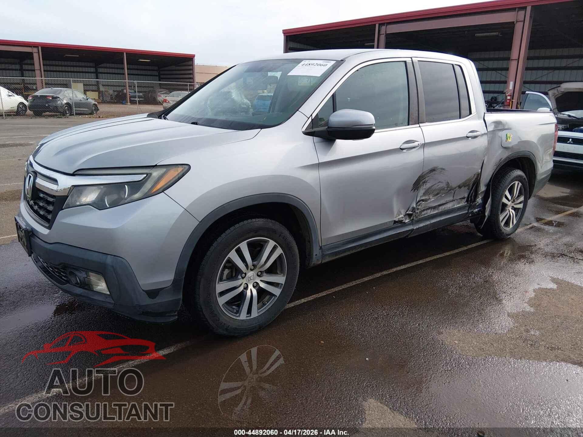 HONDA RIDGELINE 2017 - 5FPYK2F41HB011676