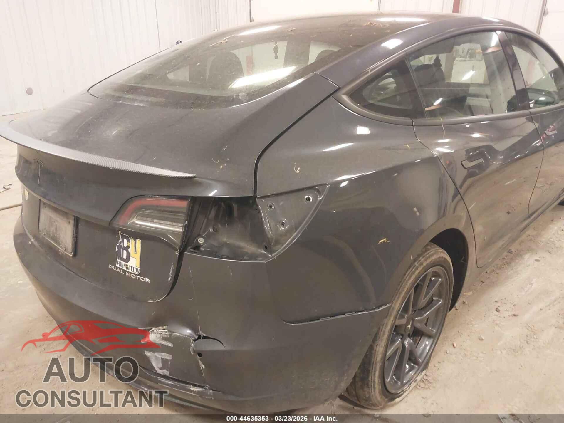 TESLA MODEL 3 2021 - 5YJ3E1EB5MF975115
