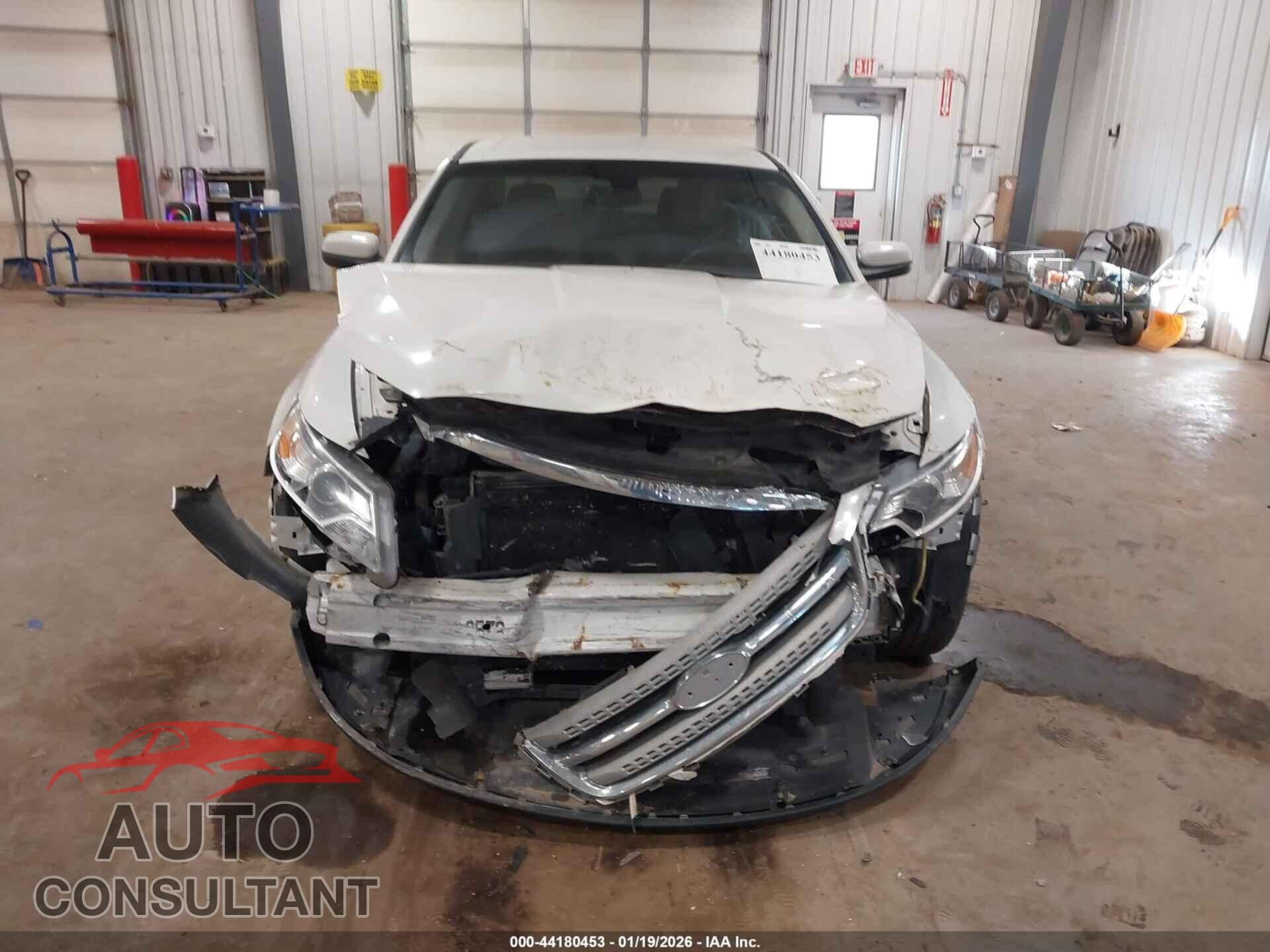 FORD TAURUS 2010 - 1FAHP2EW4AG103105