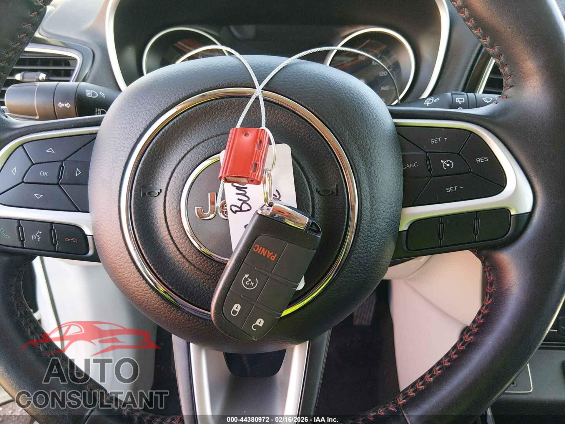JEEP COMPASS 2019 - 3C4NJCCB2KT699087