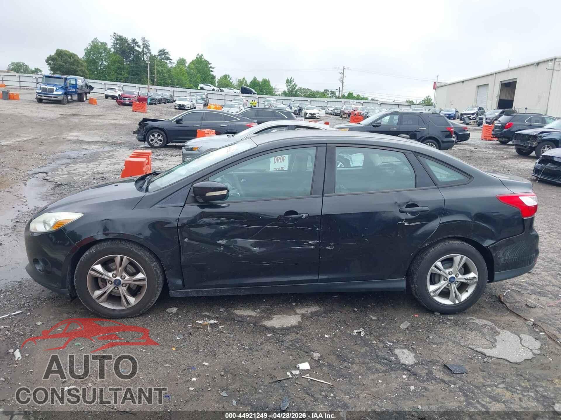 FORD FOCUS 2013 - 1FADP3F25DL163941