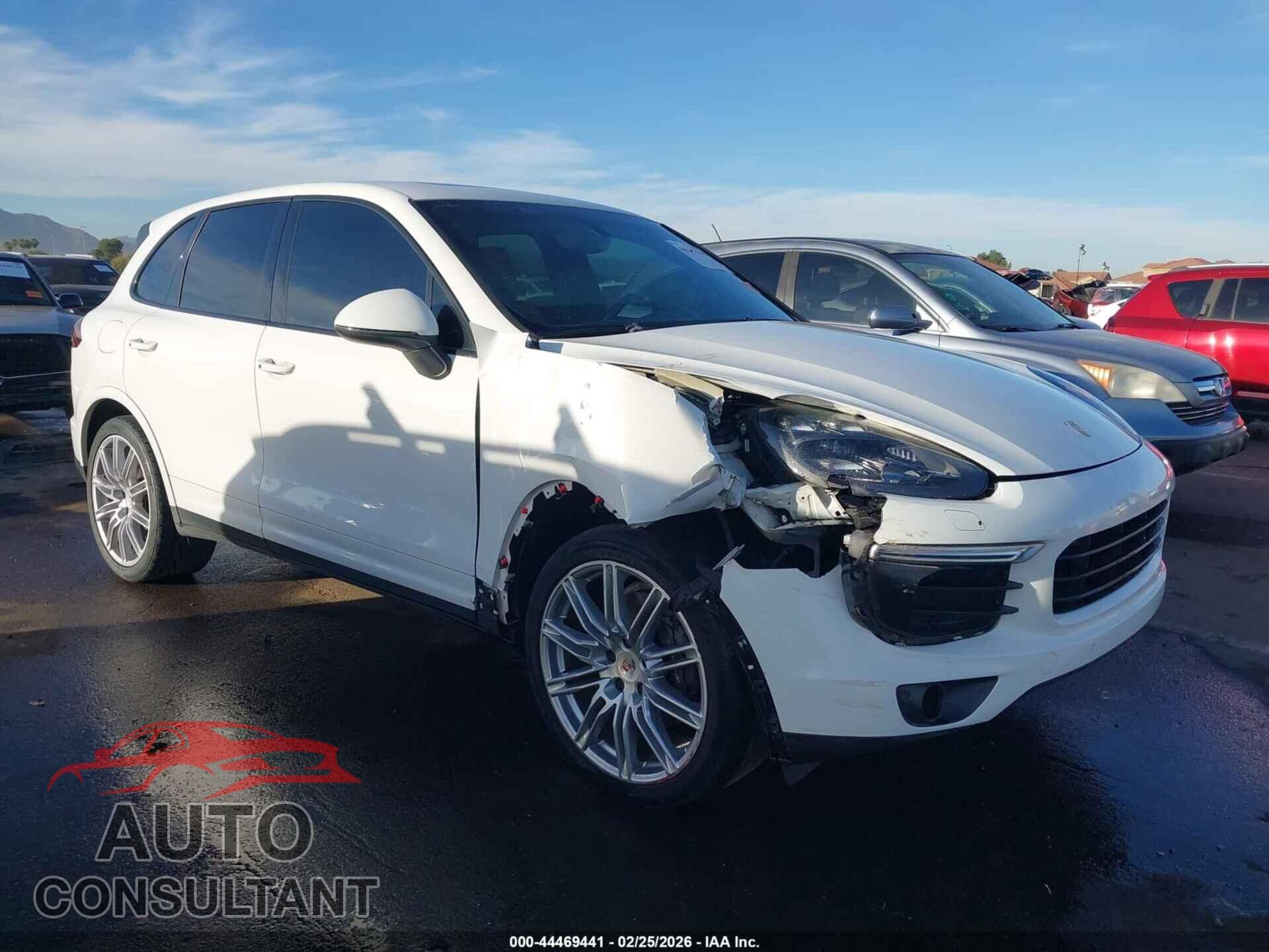 PORSCHE CAYENNE 2017 - WP1AA2A21HKA91128