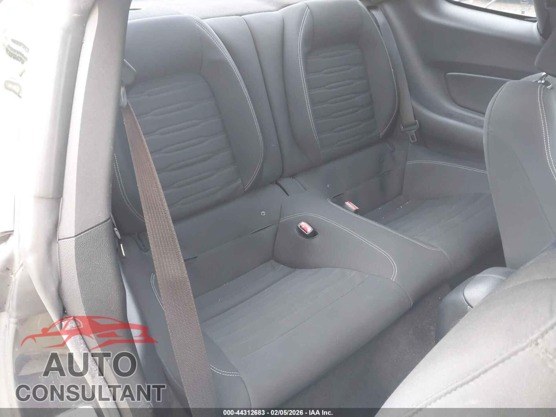 FORD MUSTANG 2016 - 1FA6P8TH5G5227984
