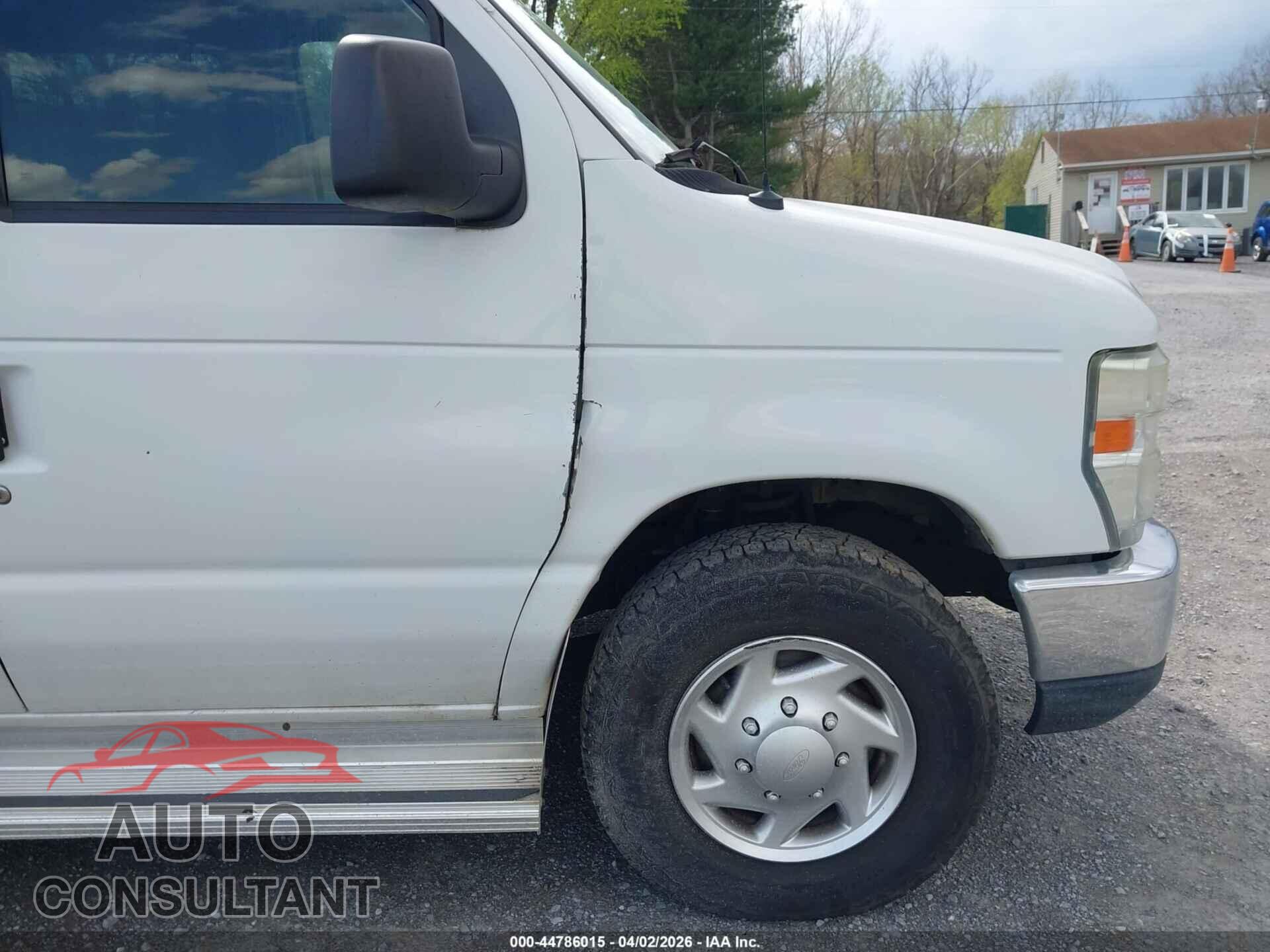FORD E-350 SUPER DUTY 2011 - 1FBSS3BL9BDB08483