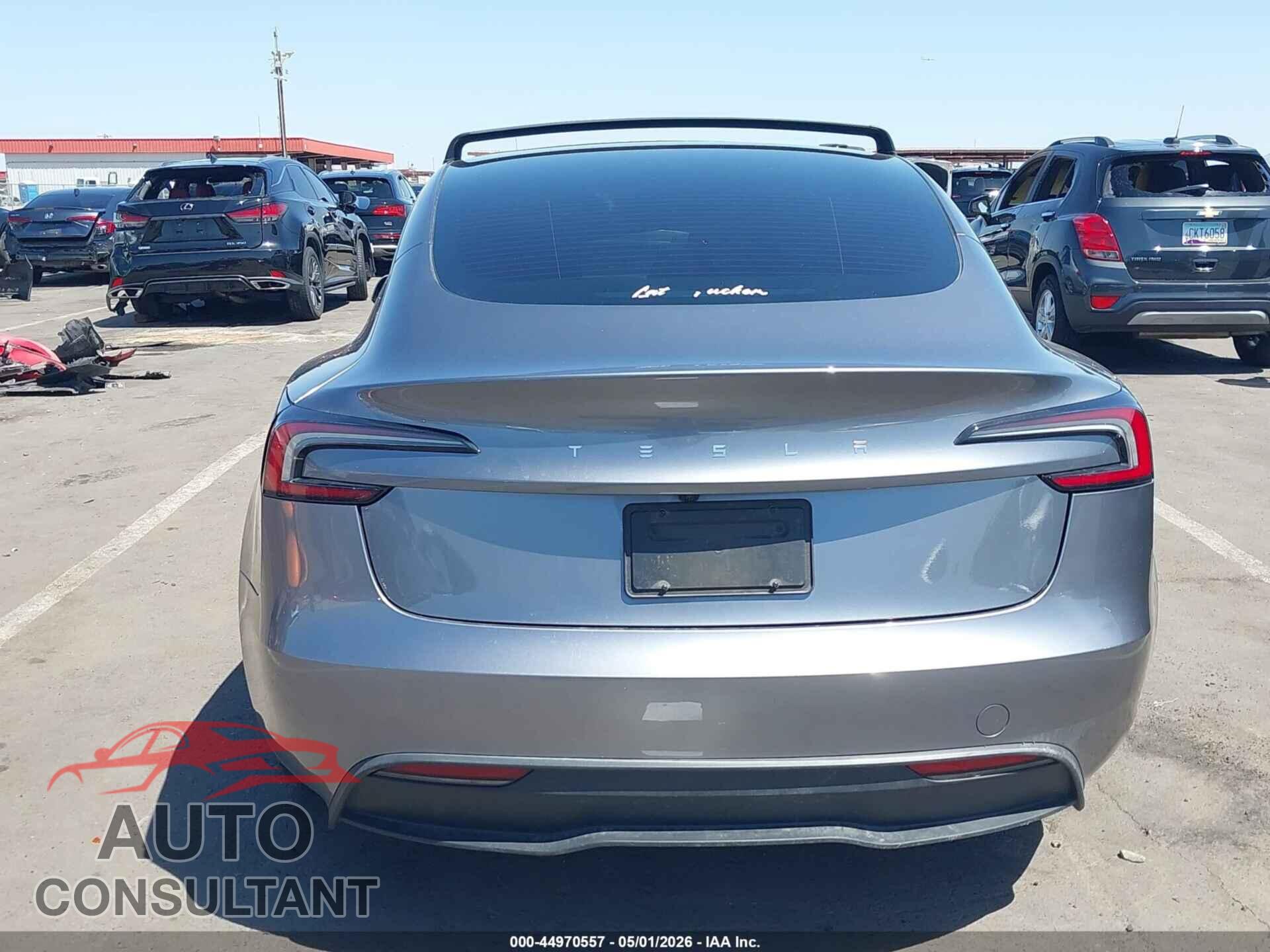 TESLA MODEL 3 2024 - 5YJ3E1EA0RF863384