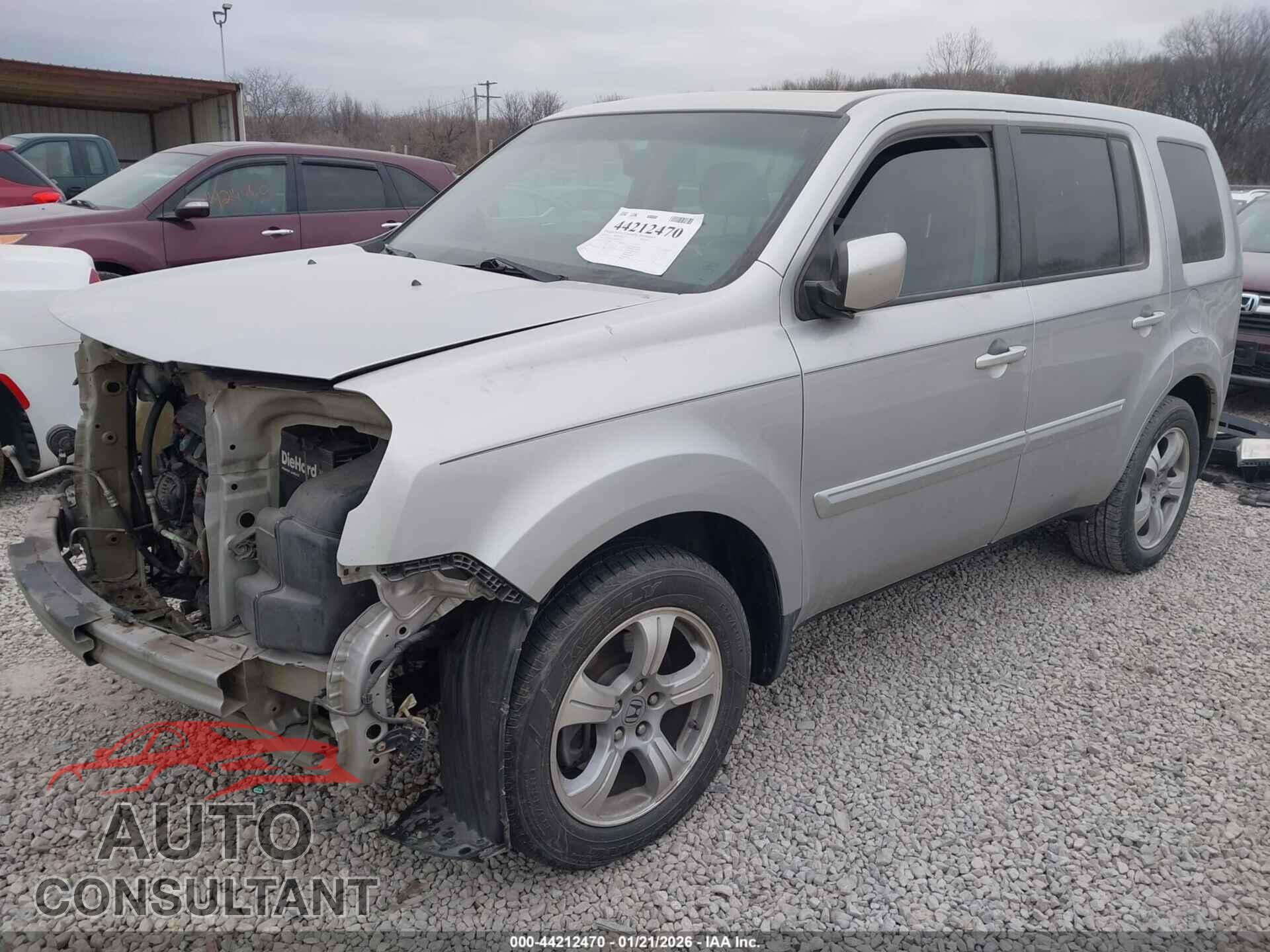 HONDA PILOT 2013 - 5FNYF4H55DB037237