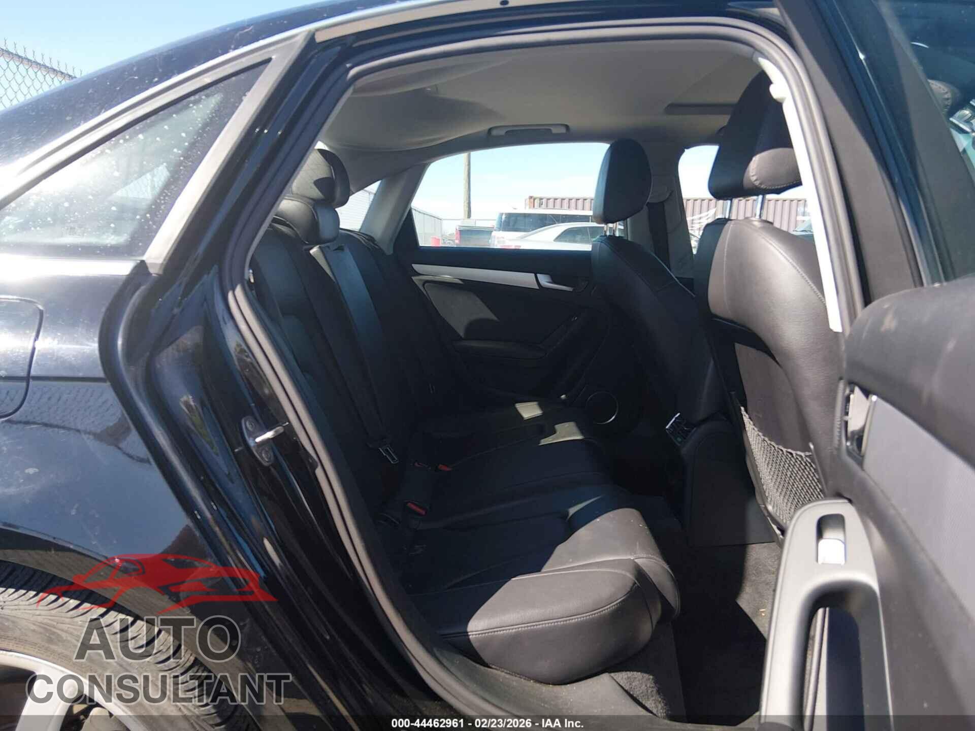 AUDI A4 2013 - WAUFFAFL3DN043866
