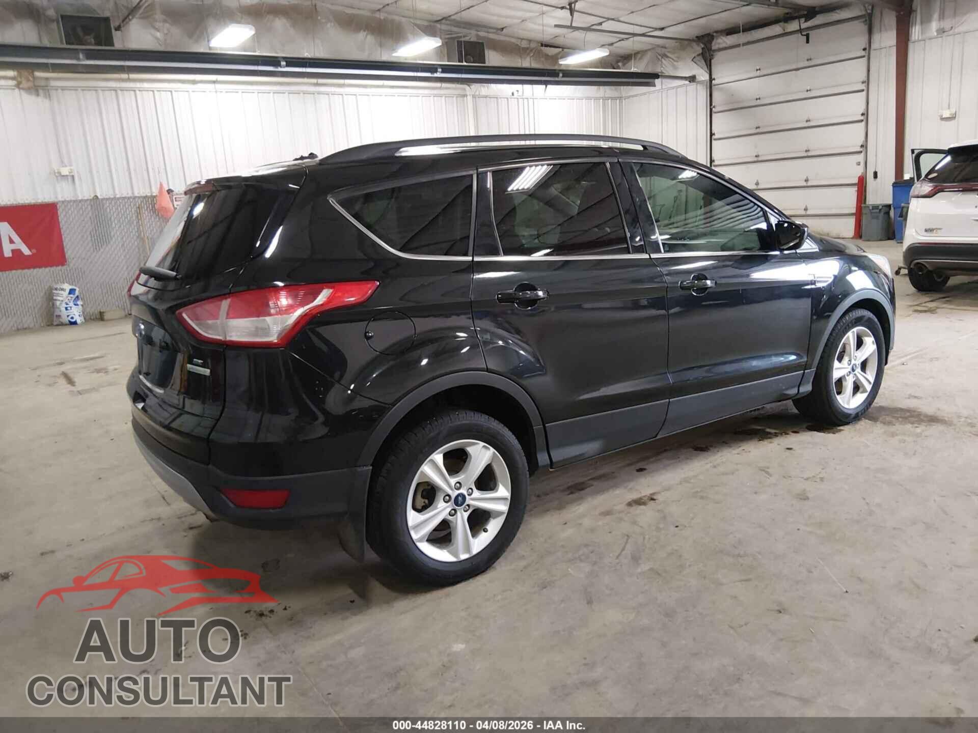 FORD ESCAPE 2015 - 1FMCU0GX6FUC04366